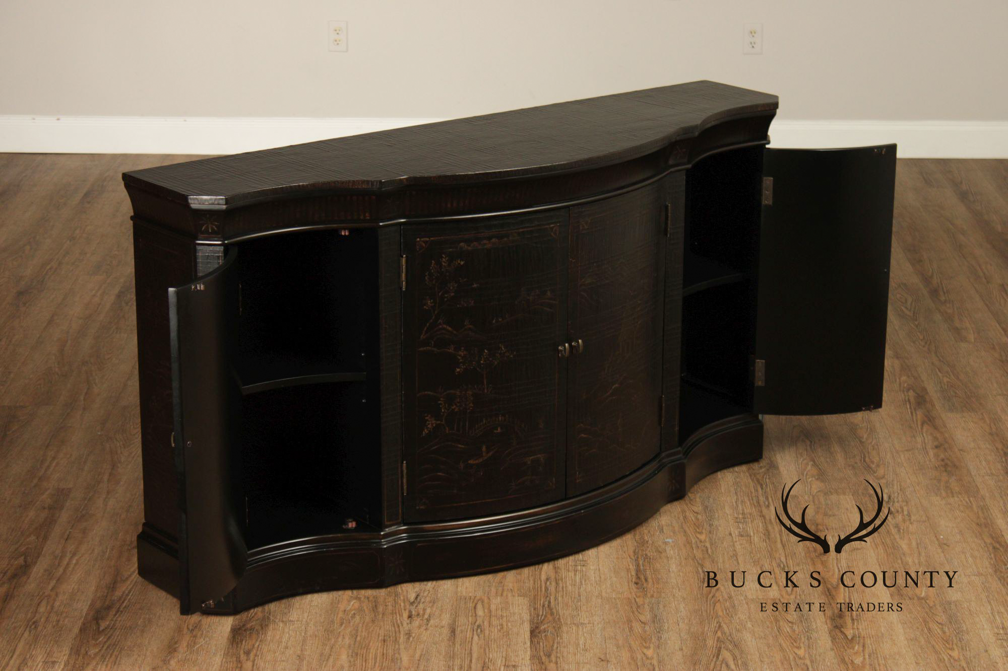 Ethan Allen Vivianne Serpentine Console Cabinet With Chinoiserie Decoration