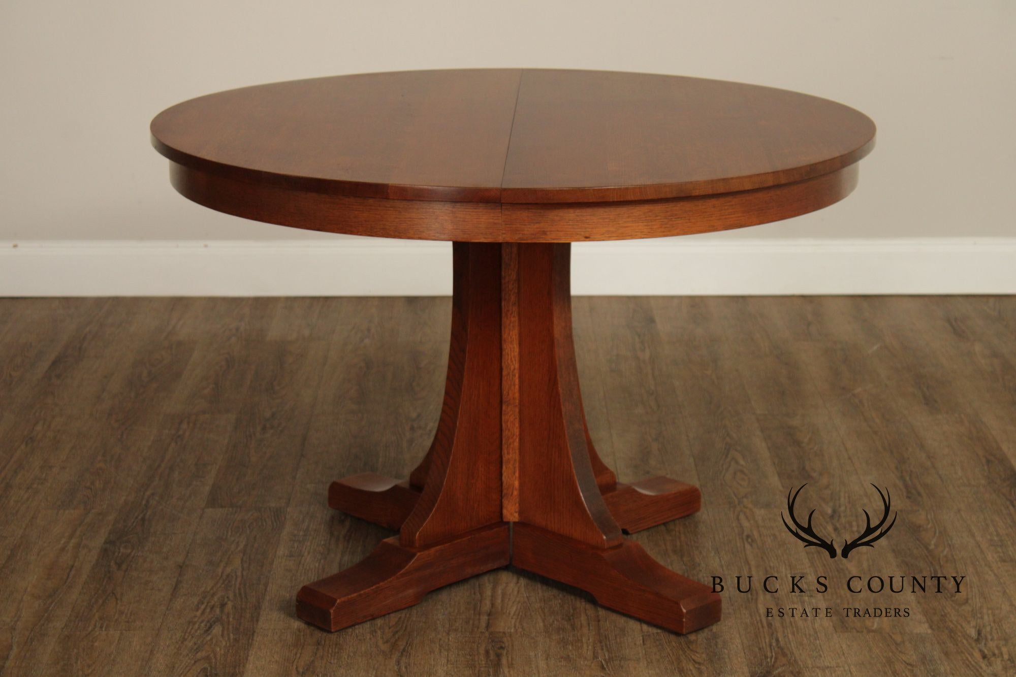 Stickley Mission Style Round Oak Pedestal Dining Table