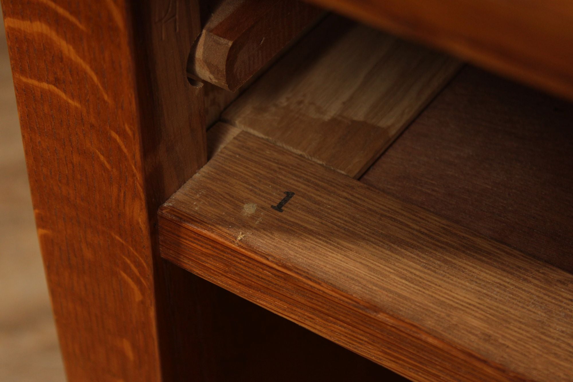 Stickley Mission Collection Pair Of Oak Open Nightstands