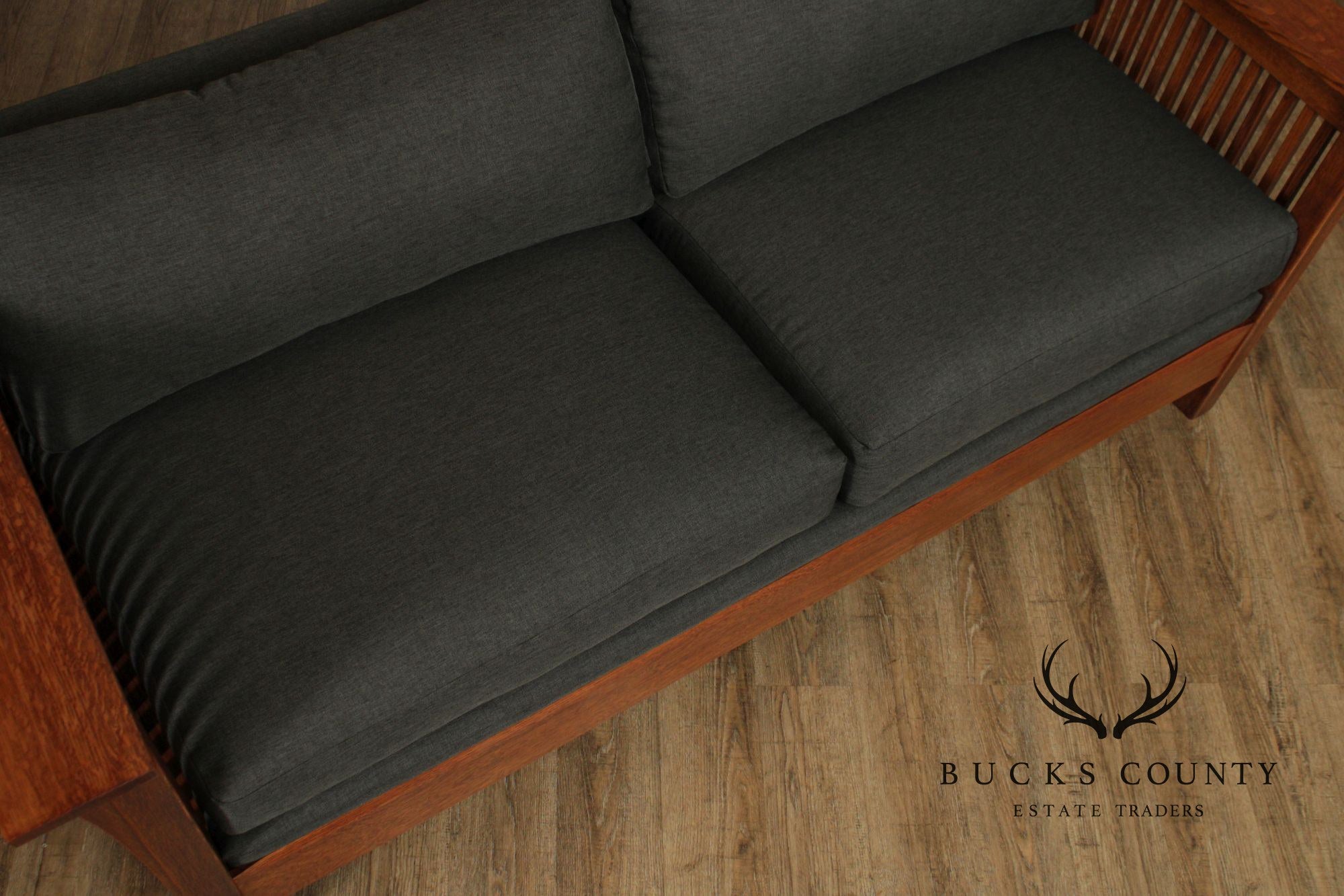 Stickley Mission Collection 'Fayetteville' Oak Spindle Sofa