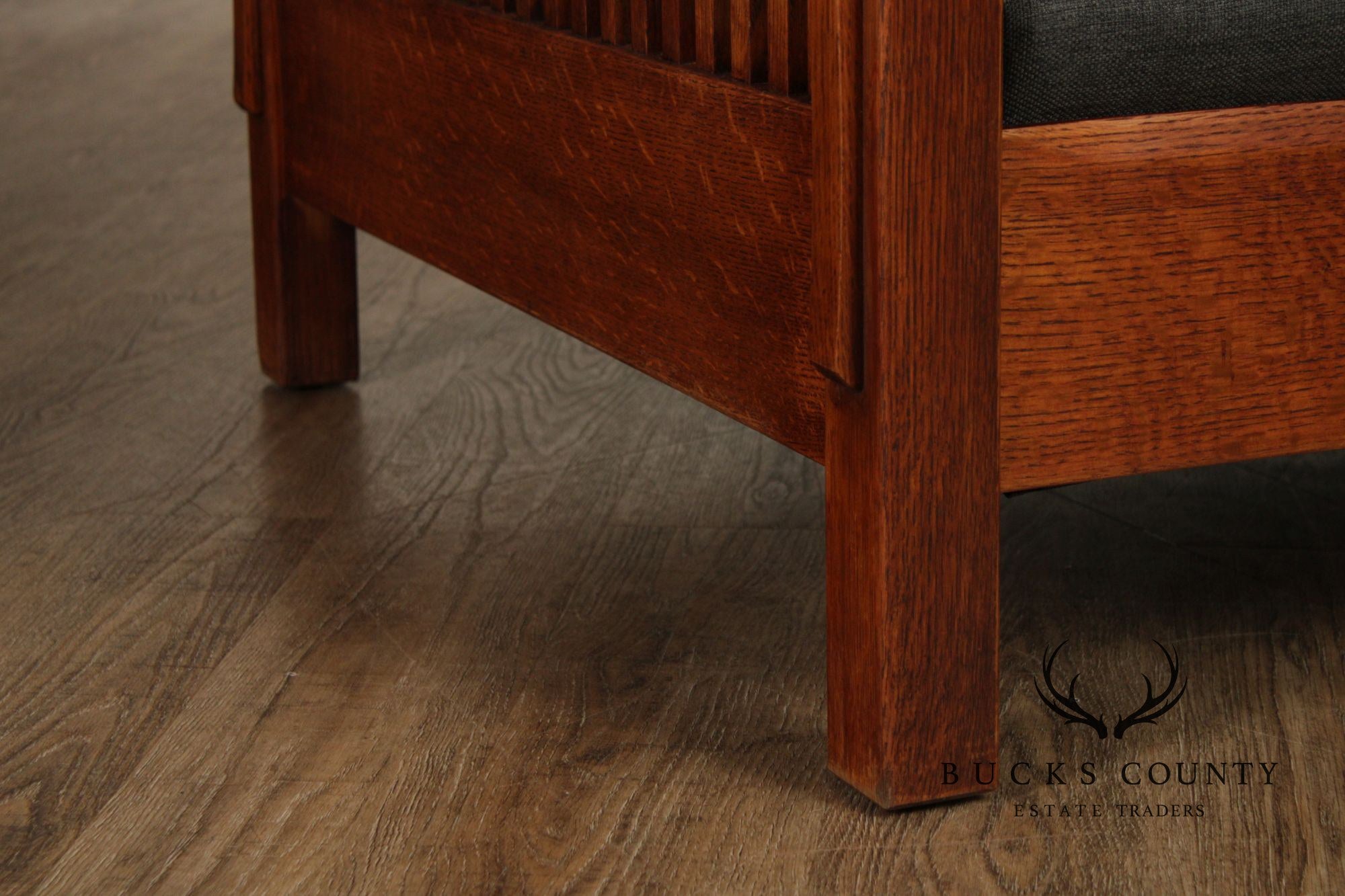 Stickley Mission Collection 'Fayetteville' Oak Spindle Sofa