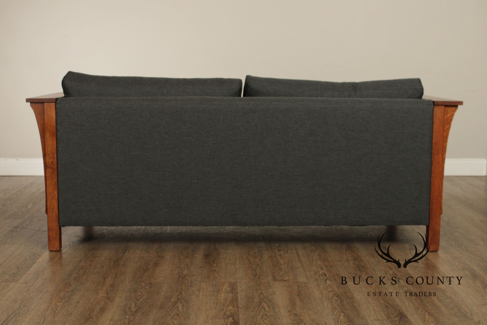 Stickley Mission Collection 'Fayetteville' Oak Spindle Sofa