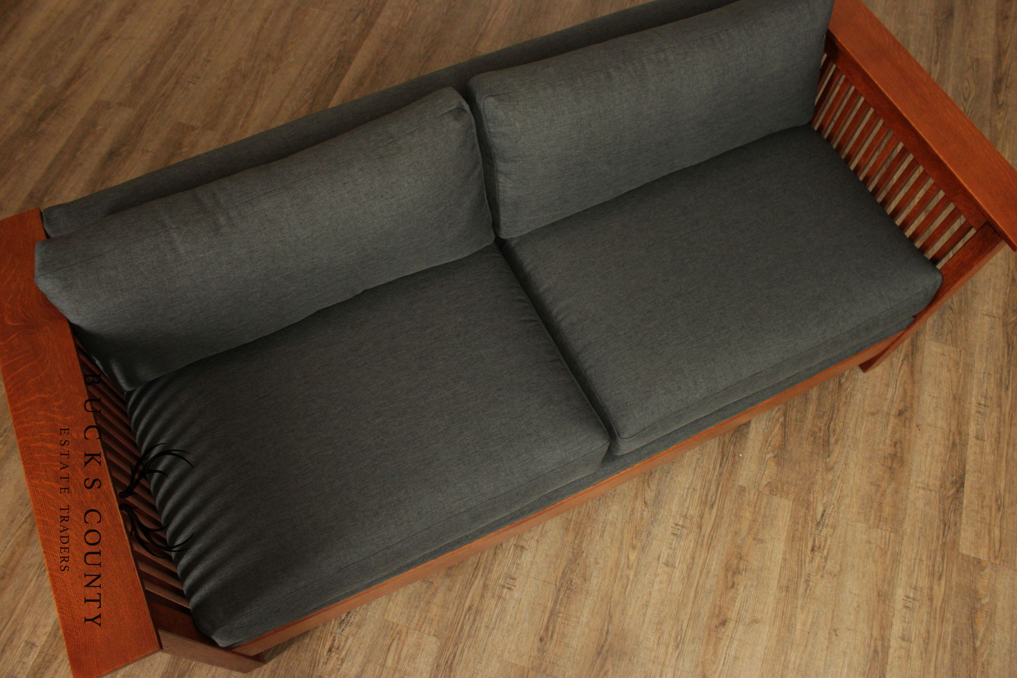 Stickley Mission Collection 'Fayetteville' Oak Spindle Sofa