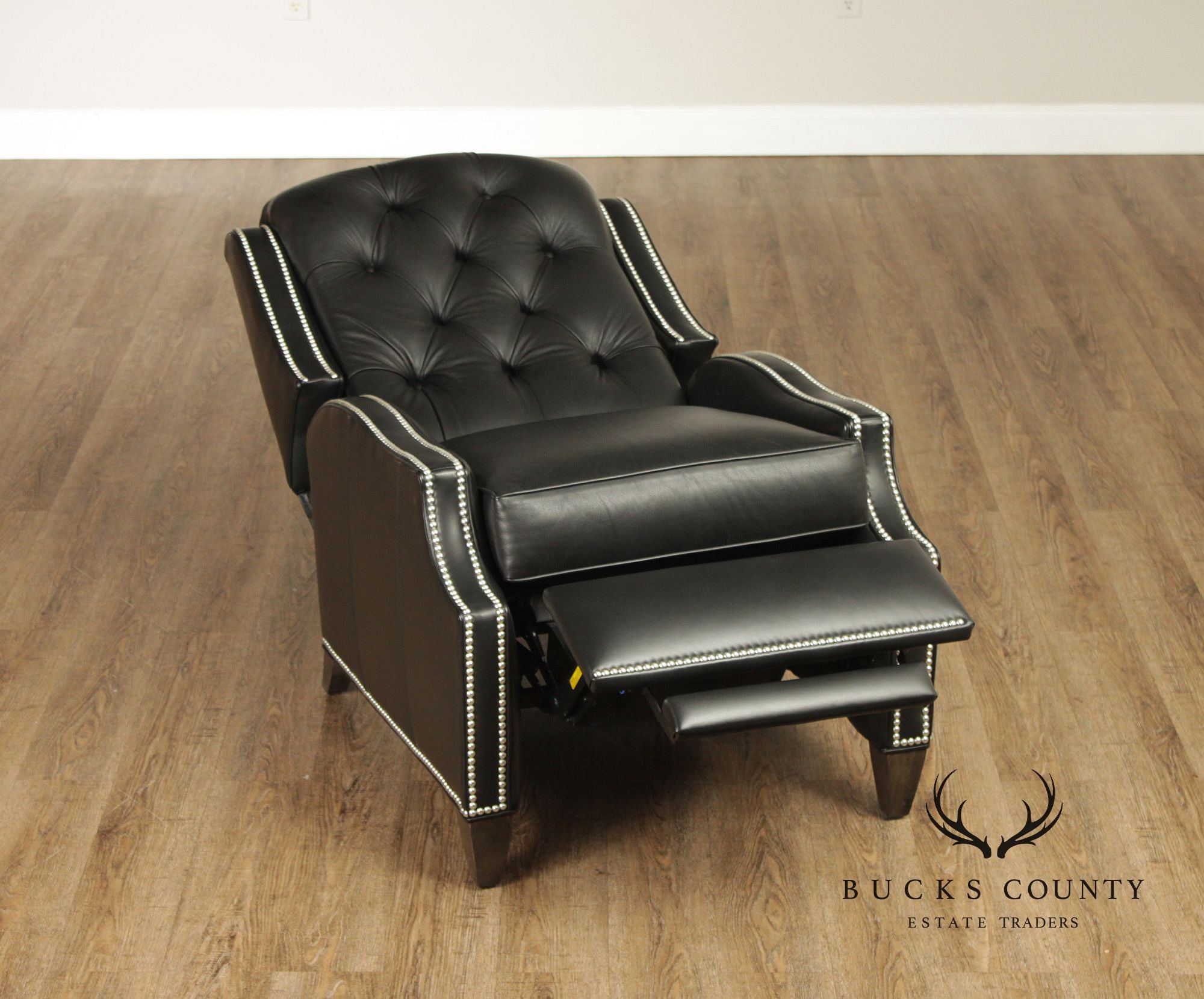 Ethan Allen Pair Modern Black Leather Recliner Lounge Chairs