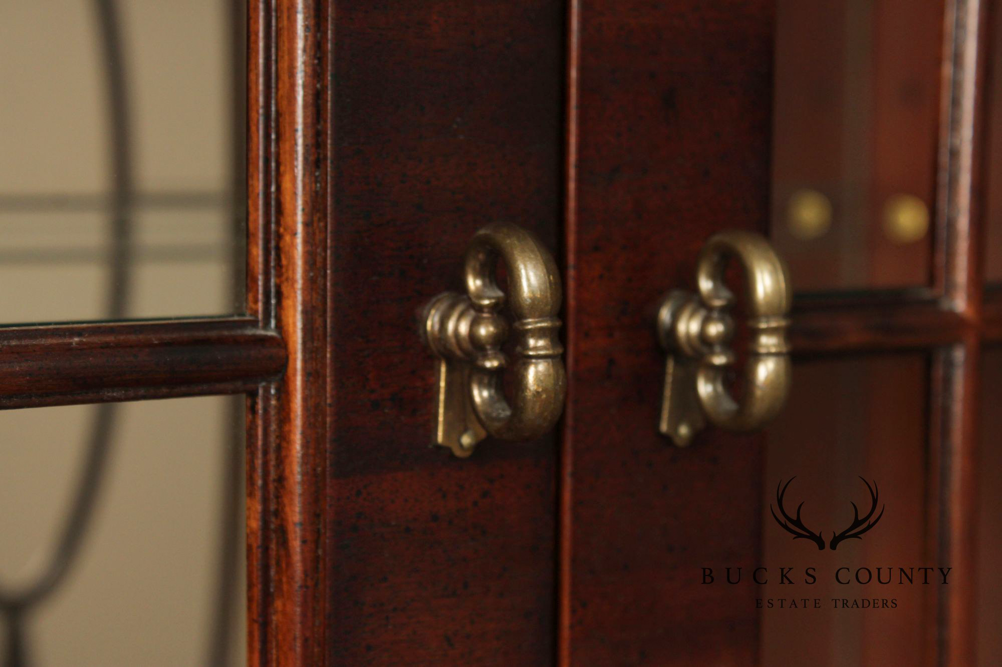 Henredon Rittenhouse Square Mahogany China Cabinet Breakfront