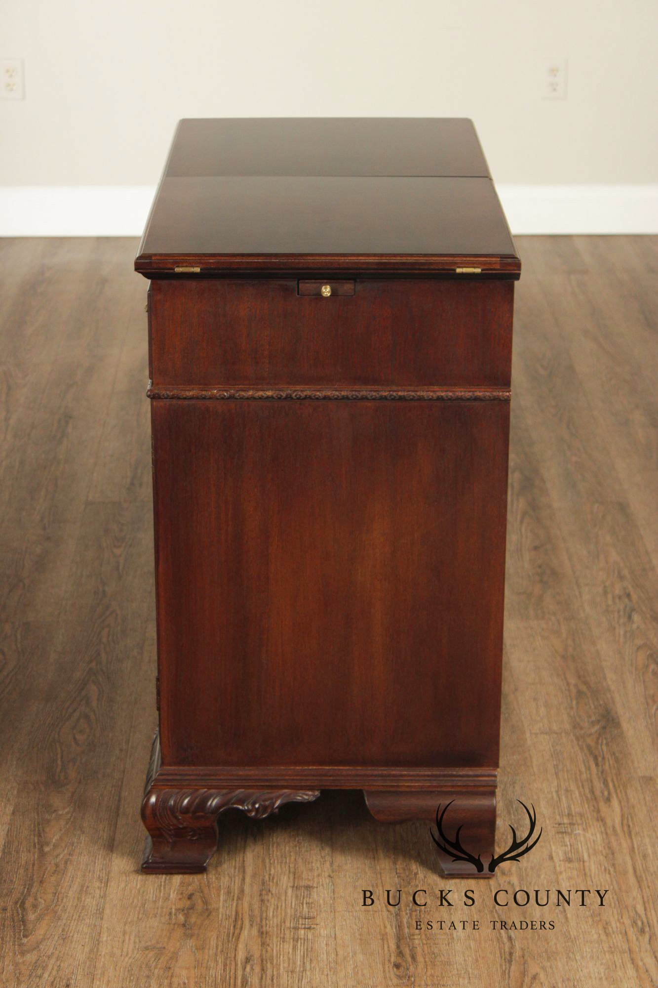 Henredon 'Rittenhouse Square' Mahogany Flip-Top Server
