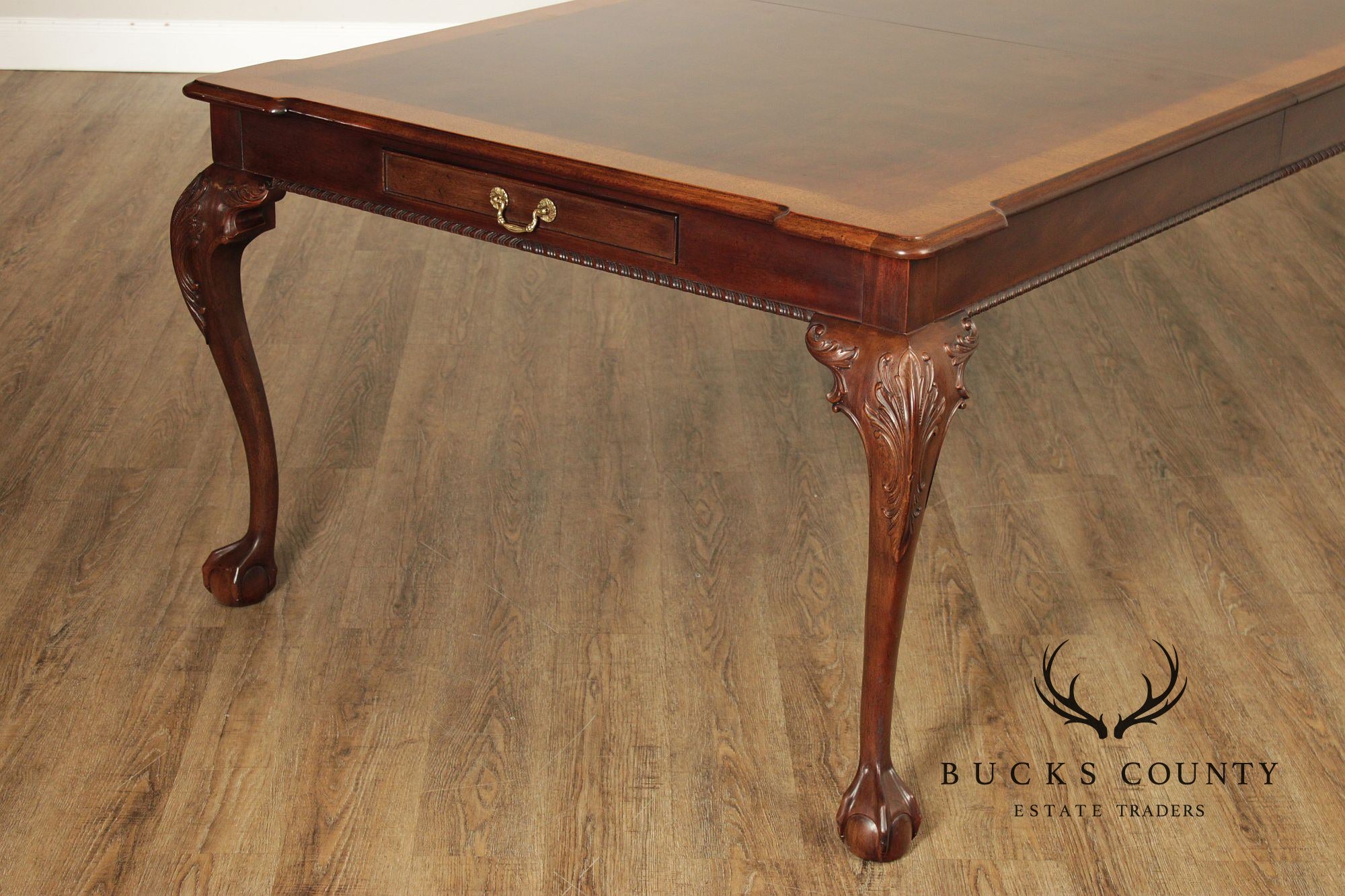 Henredon Rittenhouse Mahogany Chippendale Style Extendable Dining Table