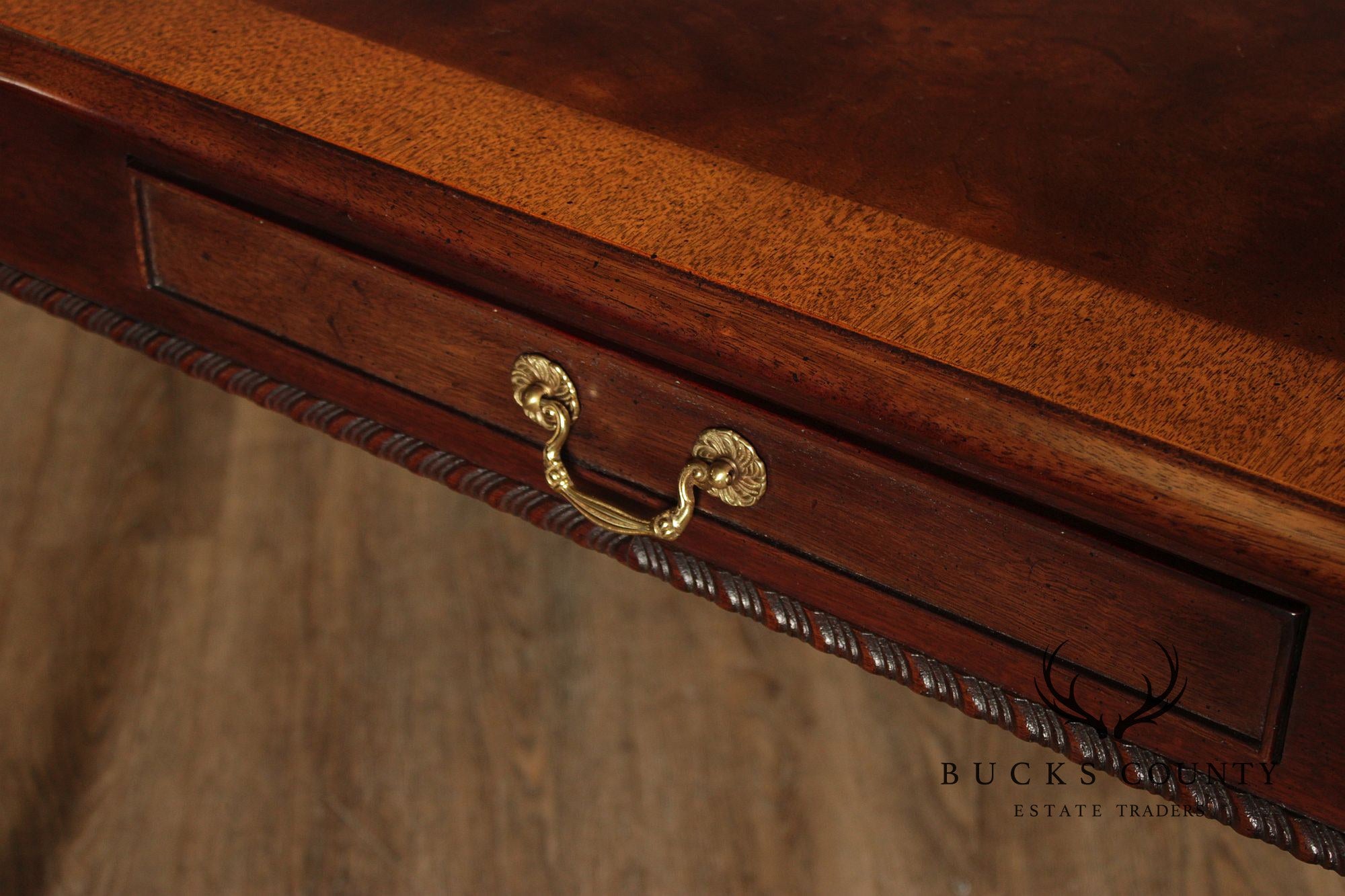 Henredon Rittenhouse Mahogany Chippendale Style Extendable Dining Table