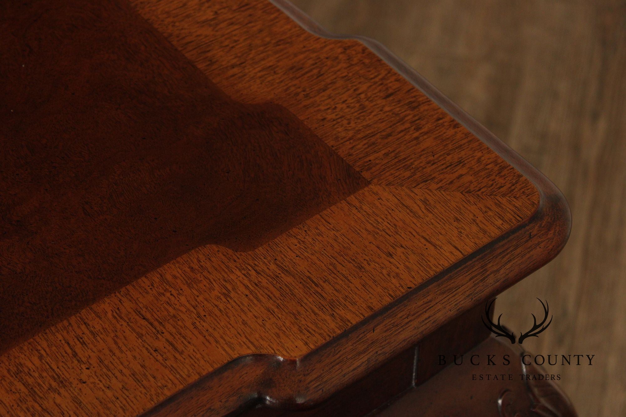 Henredon Rittenhouse Mahogany Chippendale Style Extendable Dining Table