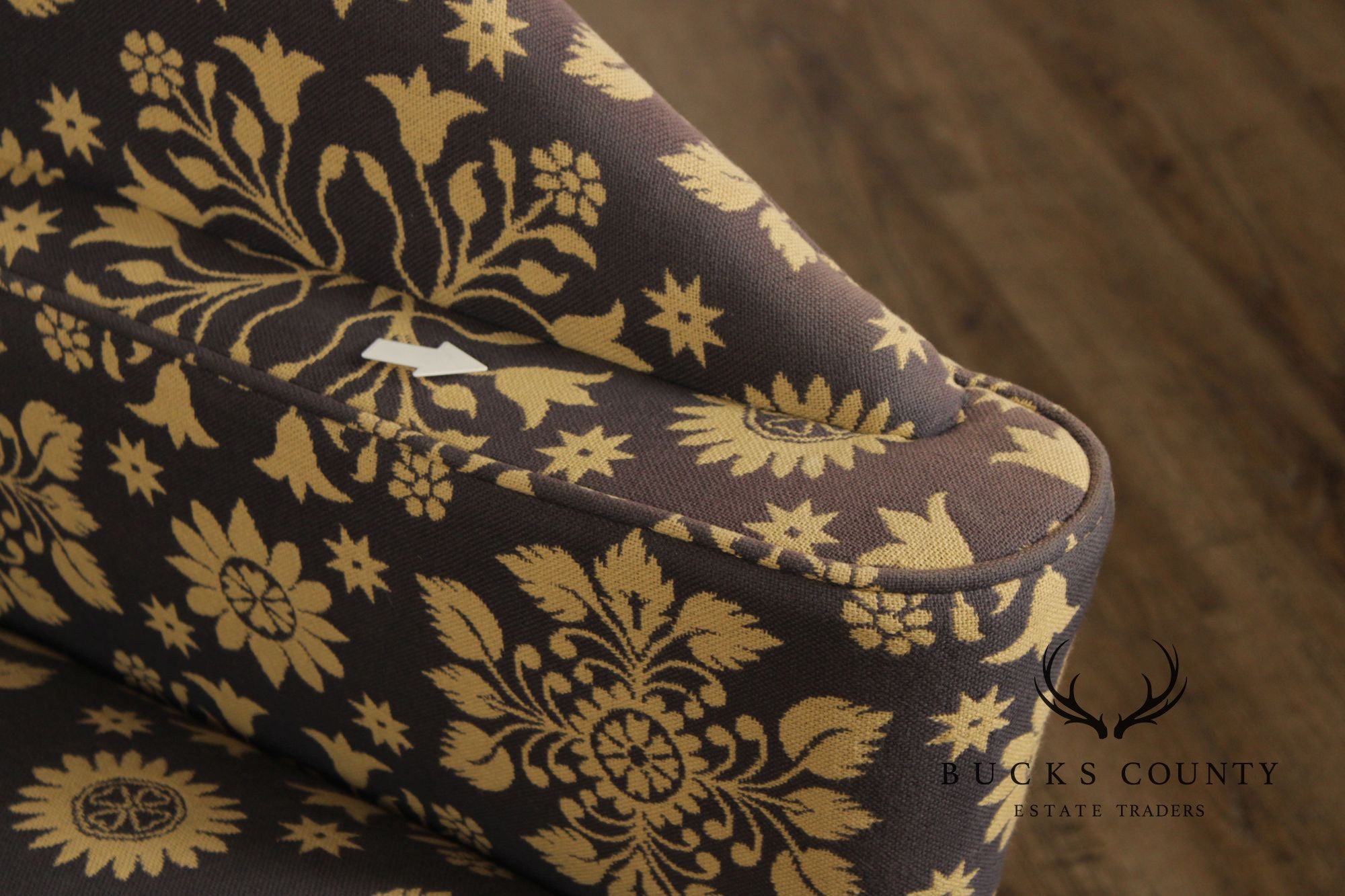 Irvin's Tinware Farmhouse Style Settleback Wing Chair