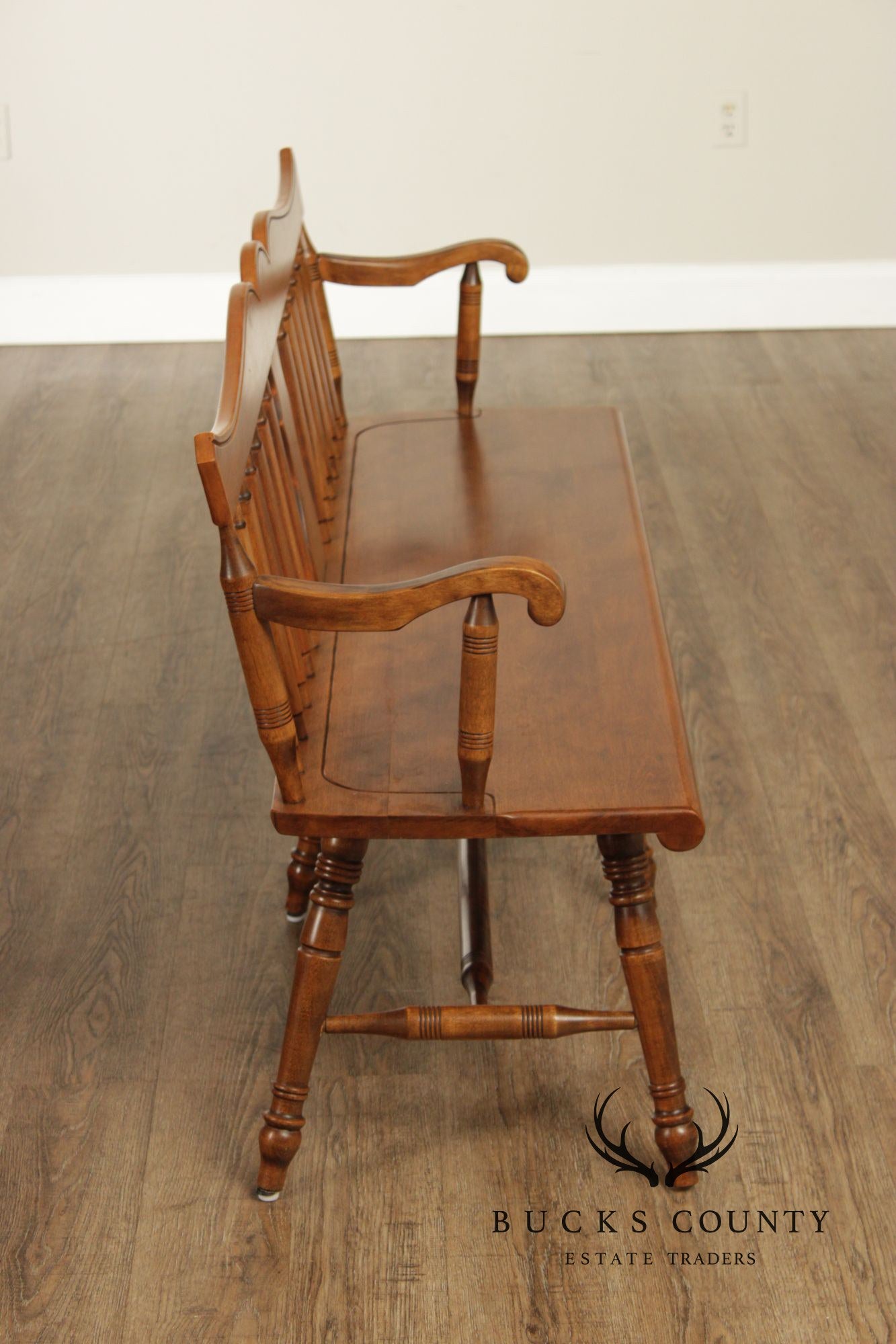 American Colonial Style Maple Bench