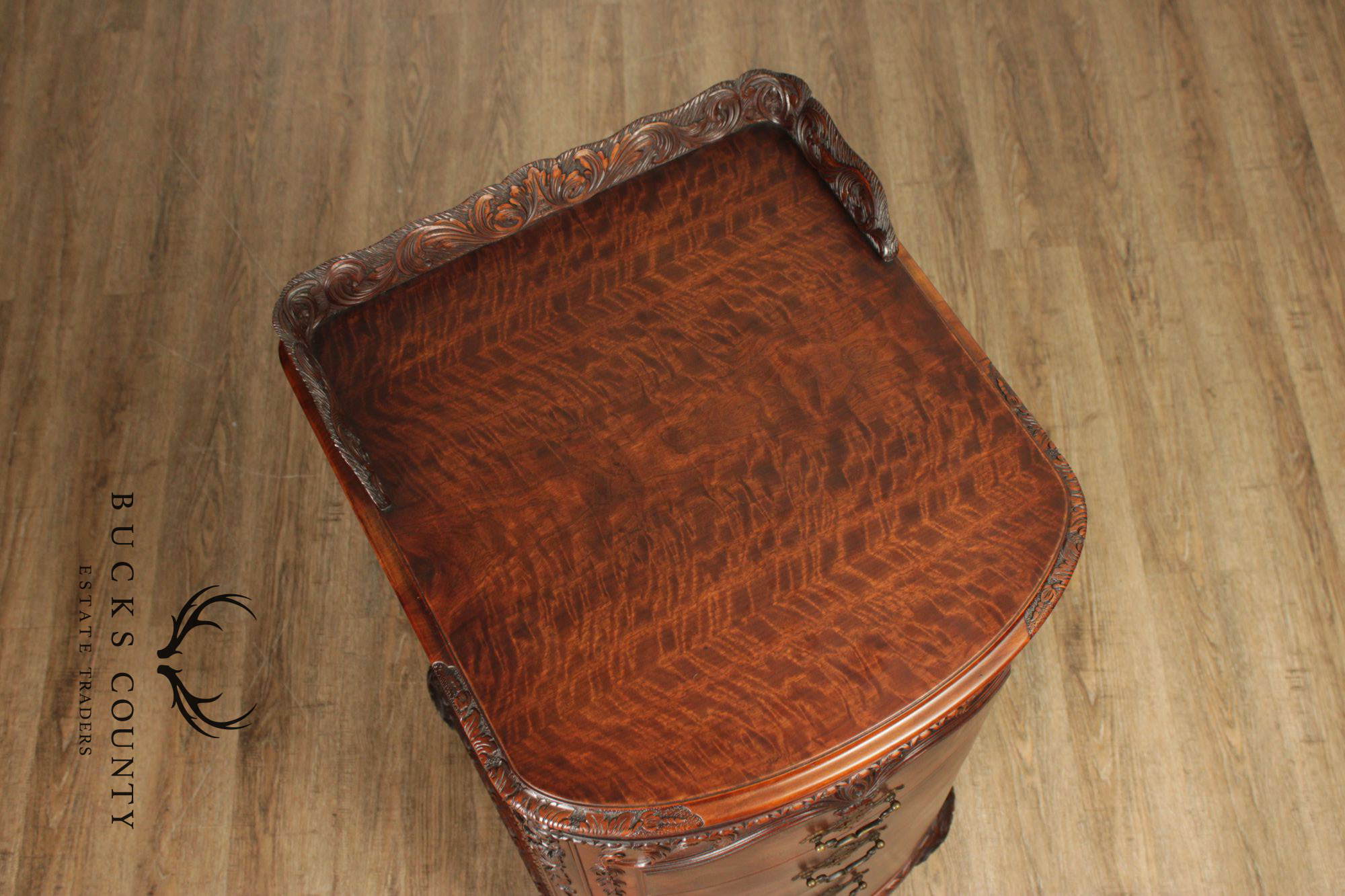1930's Georgian Style Carved Mahogany Pair Of Four Drawers Chests