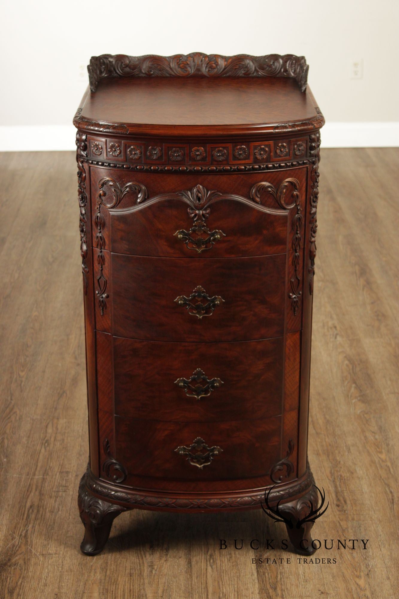 1930's Georgian Style Carved Mahogany Pair Of Four Drawers Chests