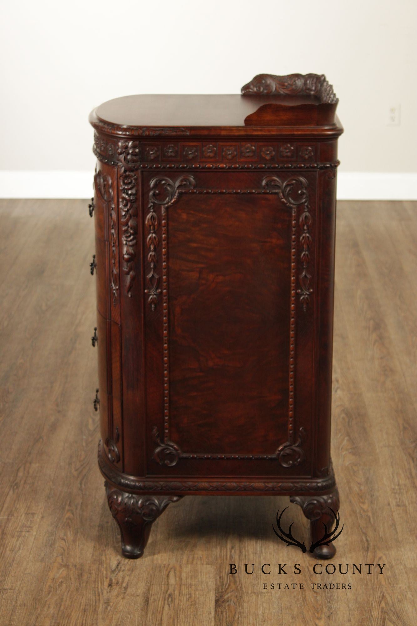 1930's Georgian Style Carved Mahogany Pair Of Four Drawers Chests
