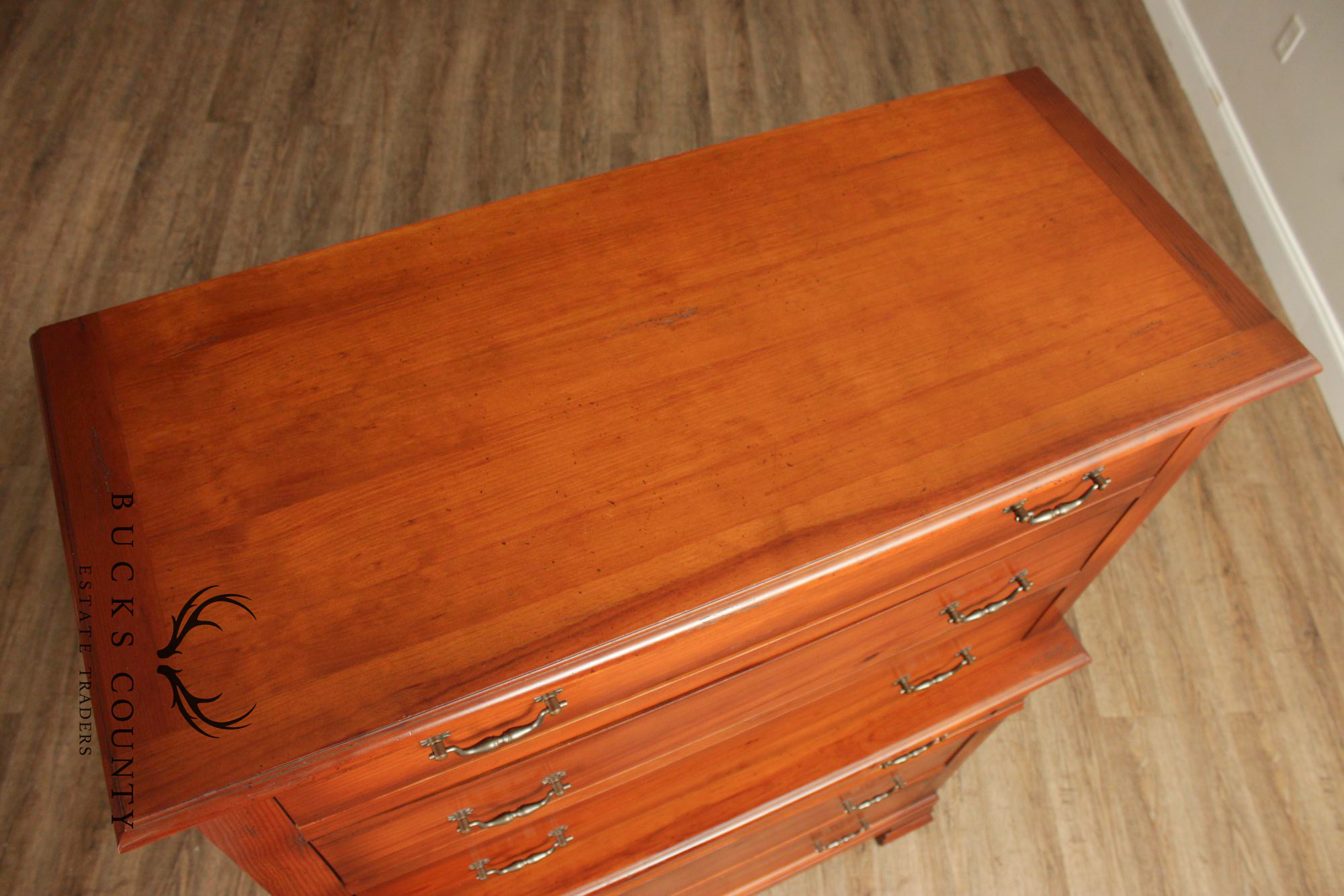 Traditional Pine Chest of Drawers