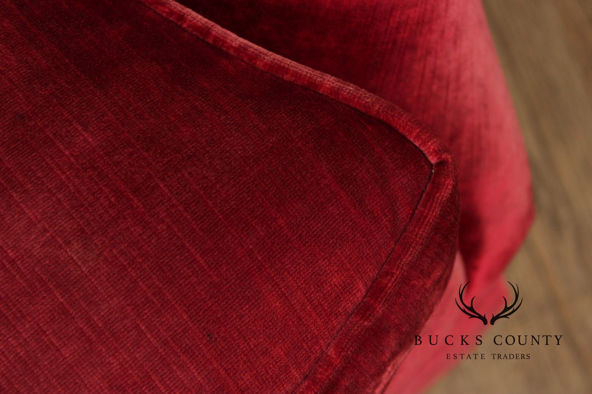 Sherrill Furniture Pair of Tufted Velvet Club Chairs
