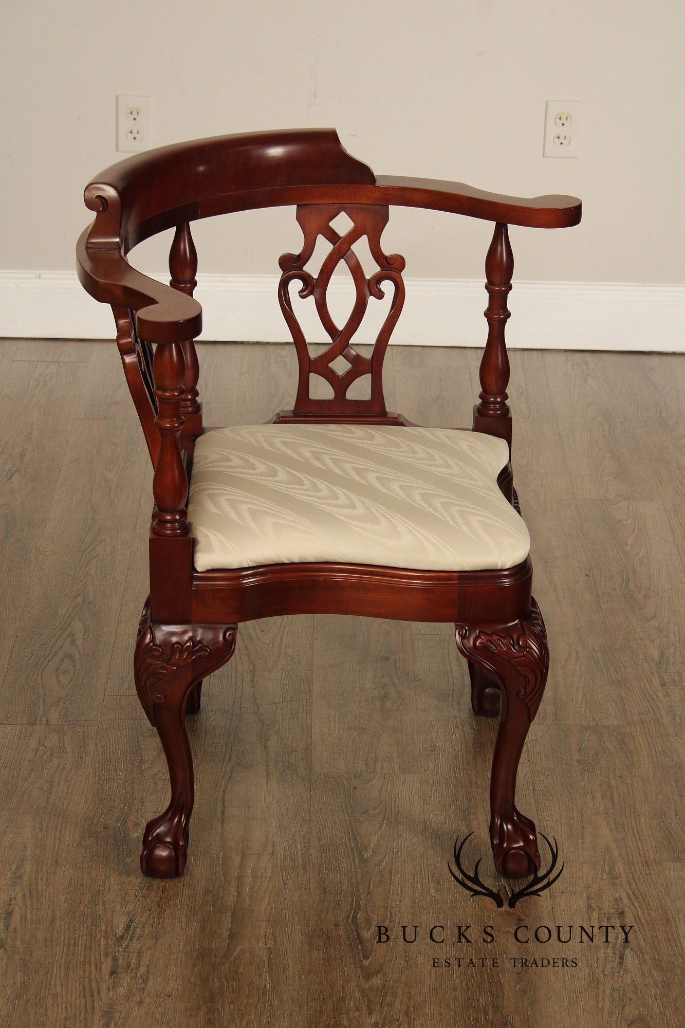 Statesville Mahogany Chippendale Style Corner Chair