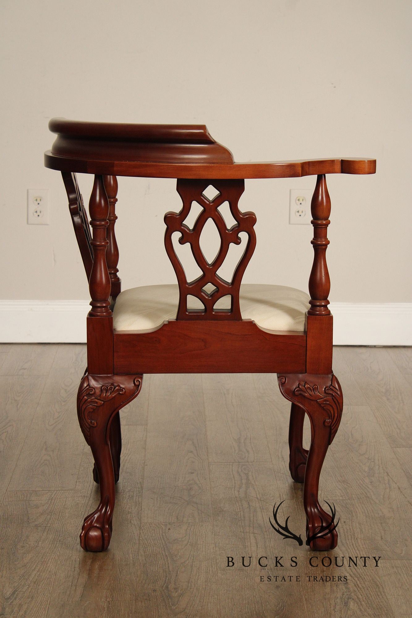 Statesville Mahogany Chippendale Style Corner Chair