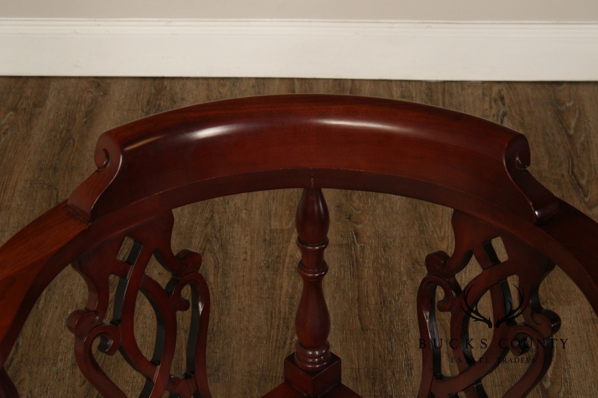 Statesville Mahogany Chippendale Style Corner Chair