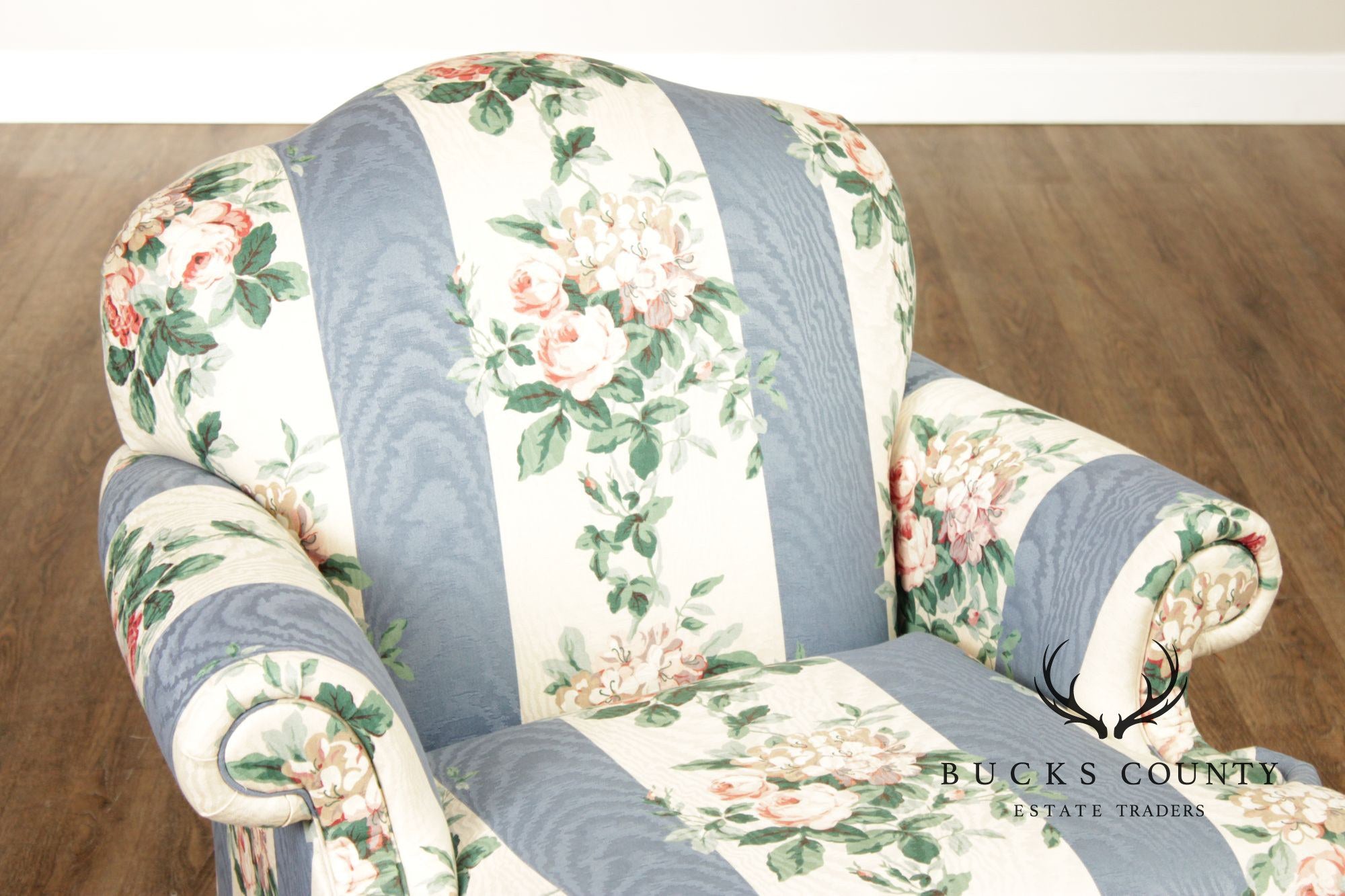 Pair Thomasville Traditional Upholstered Club Chairs