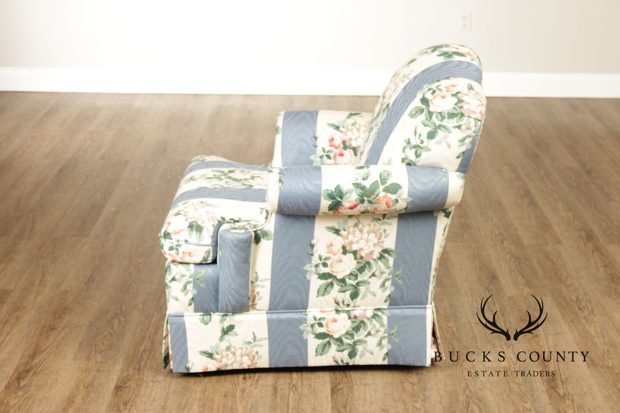 Pair Thomasville Traditional Upholstered Club Chairs