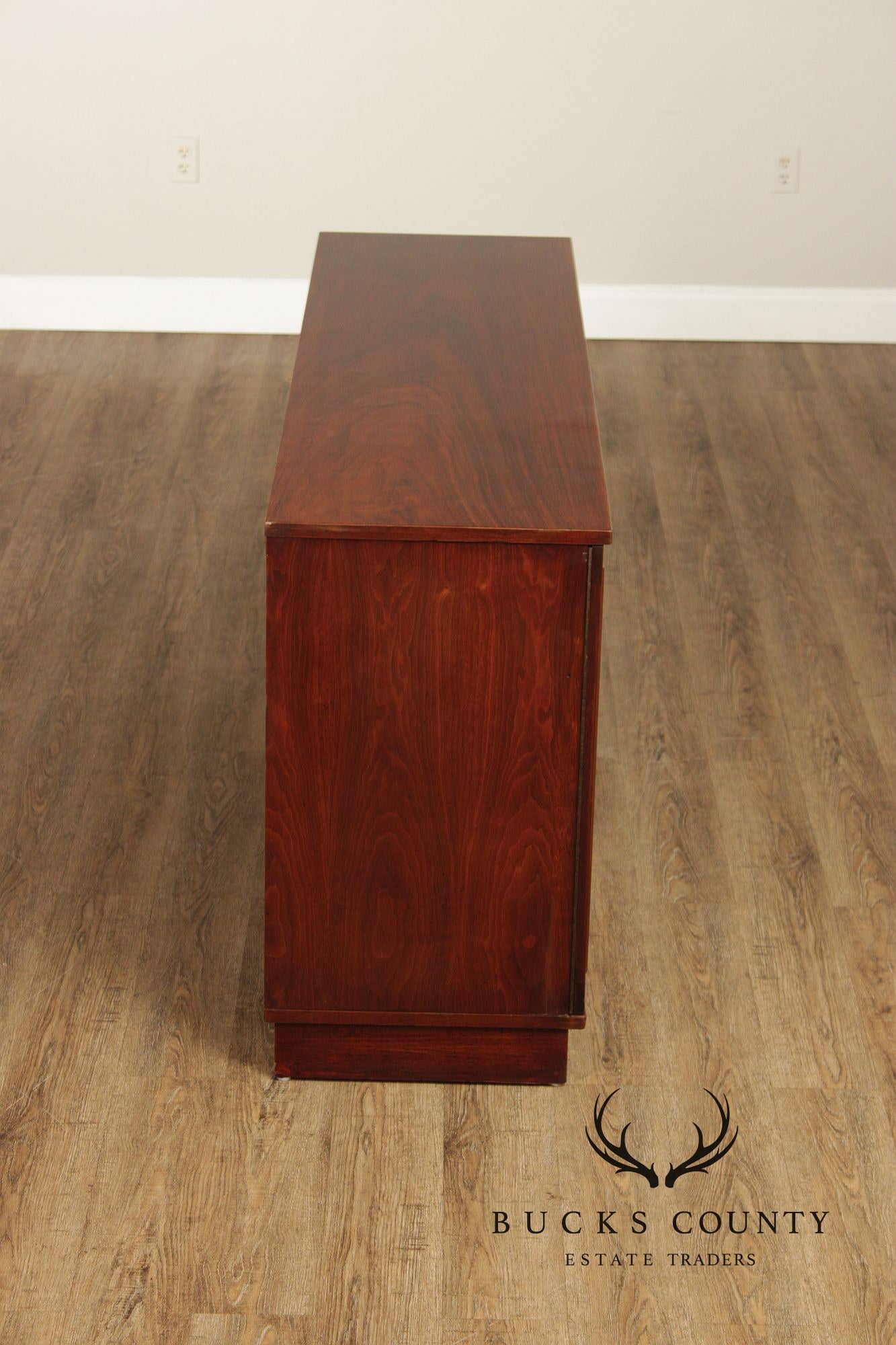 Jack Cartwright Mid-Century Modern Walnut Credenza Sideboard