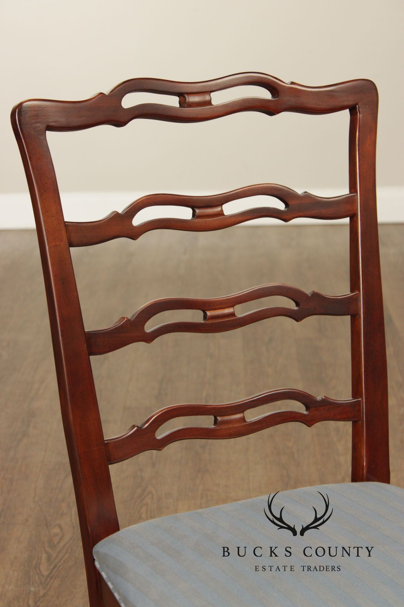 Drexel Heritage Chippendale Style Set Of Four Mahogany Ladder Back Dining Chairs