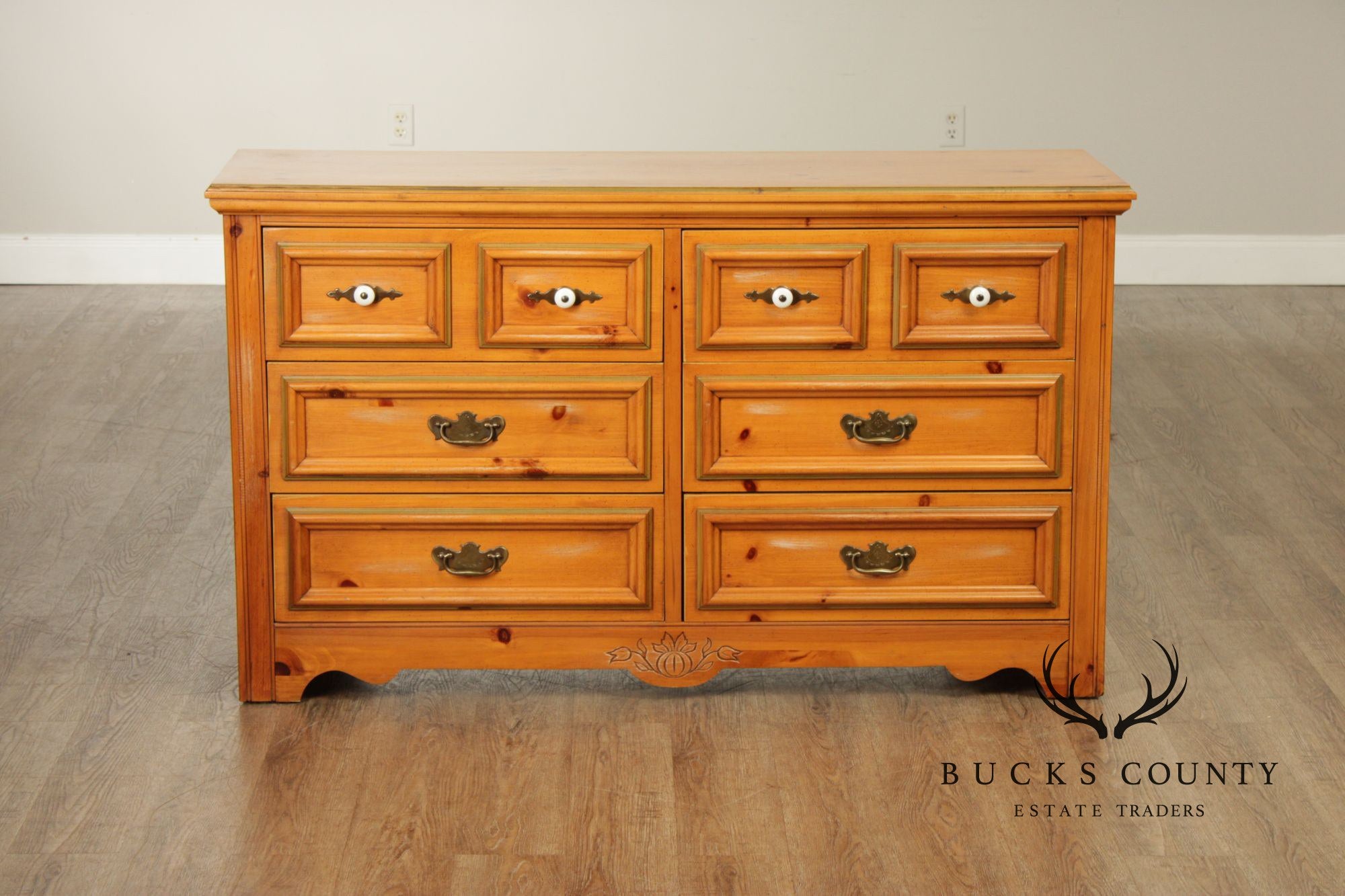 Young-Hinkle Cape Cod Pine Double Chest of Drawers