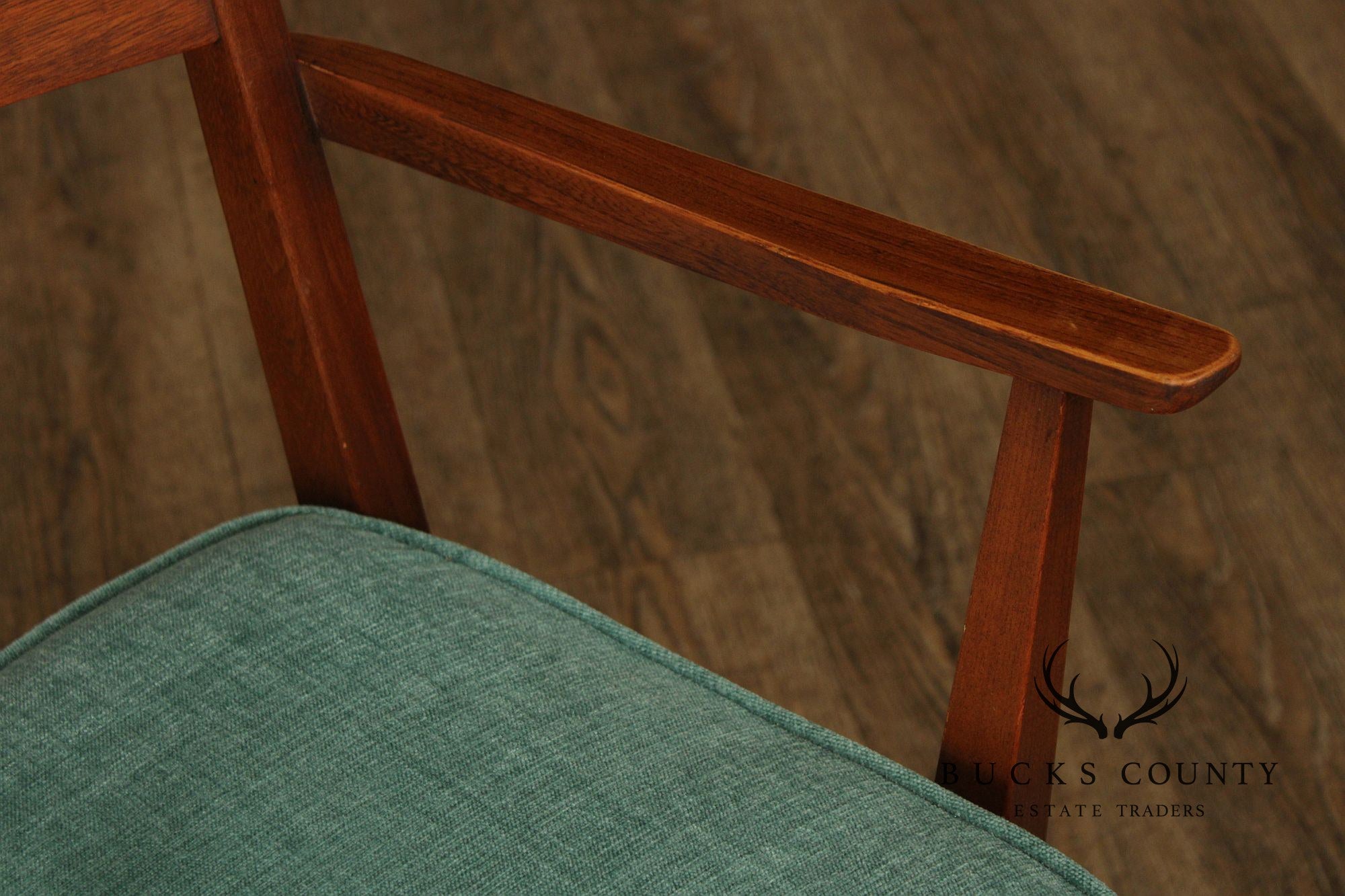 Lane Furniture Set Of Four Mid Century Modern Walnut Tuxedo Dining Chairs