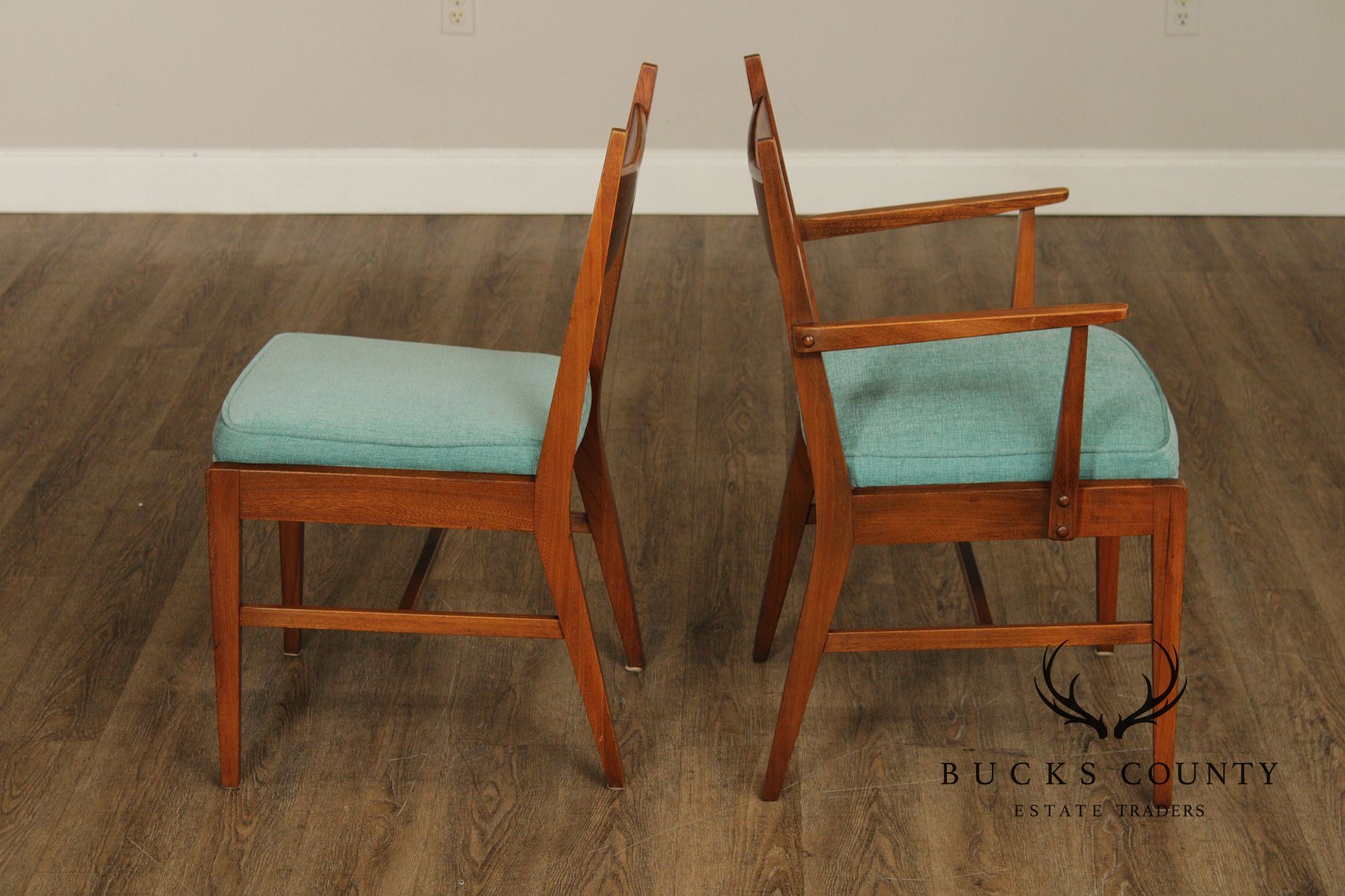 Lane Furniture Set Of Four Mid Century Modern Walnut Tuxedo Dining Chairs
