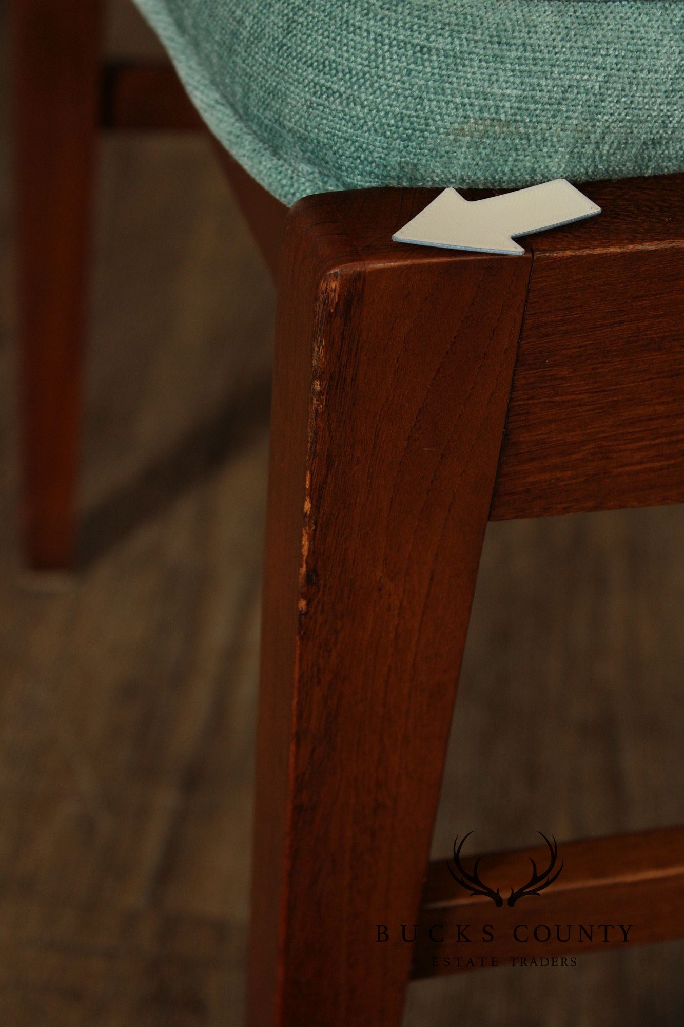 Lane Furniture Set Of Four Mid Century Modern Walnut Tuxedo Dining Chairs
