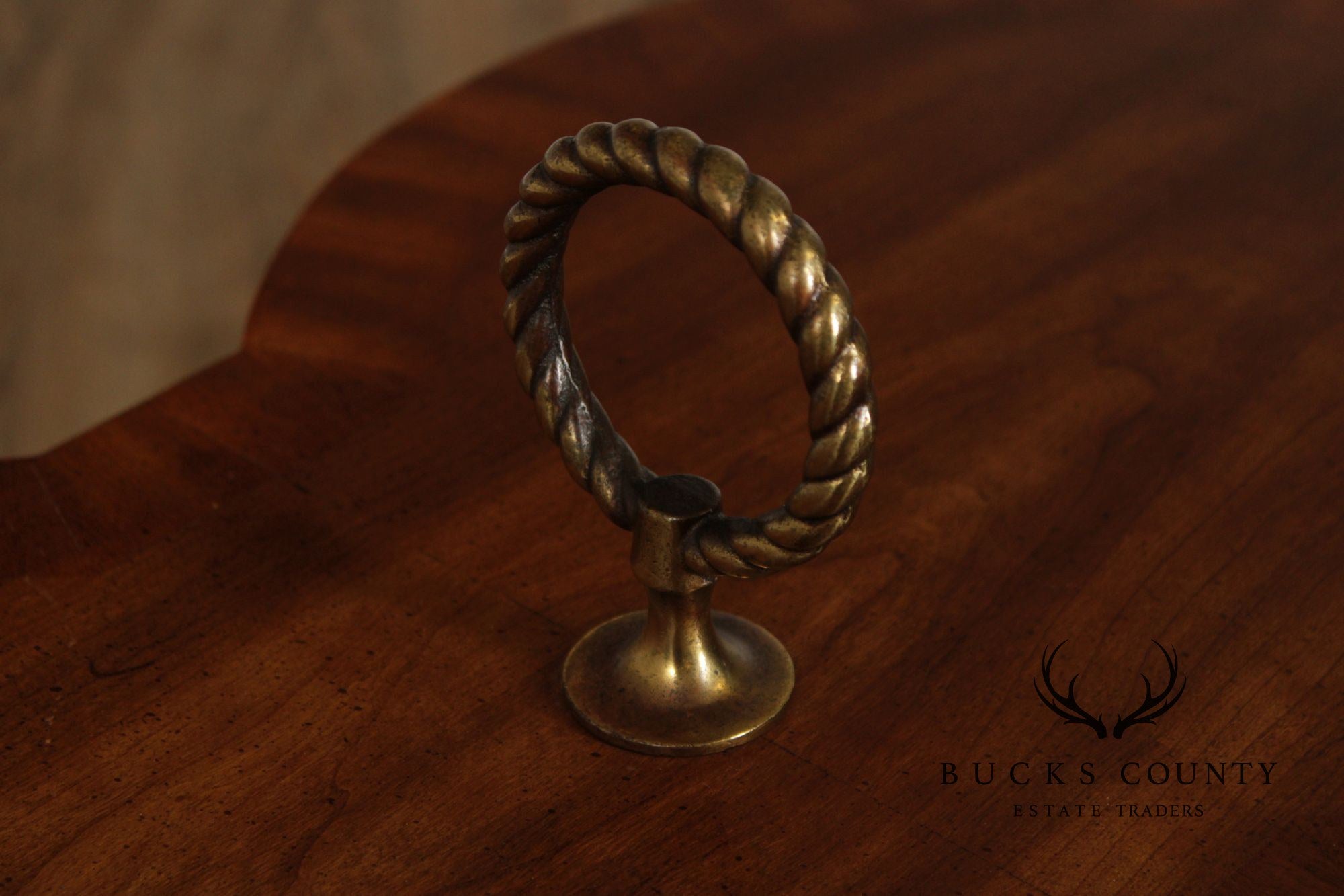 Weiman Regency Style Mahogany Pedestal End Table