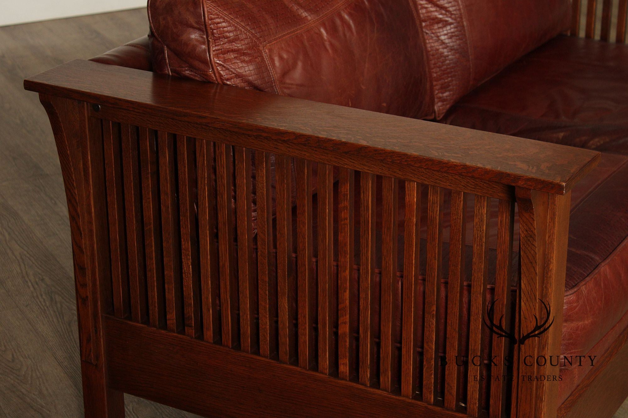 Stickley Mission Collection Oak 'Fayetteville' Leather Sofa