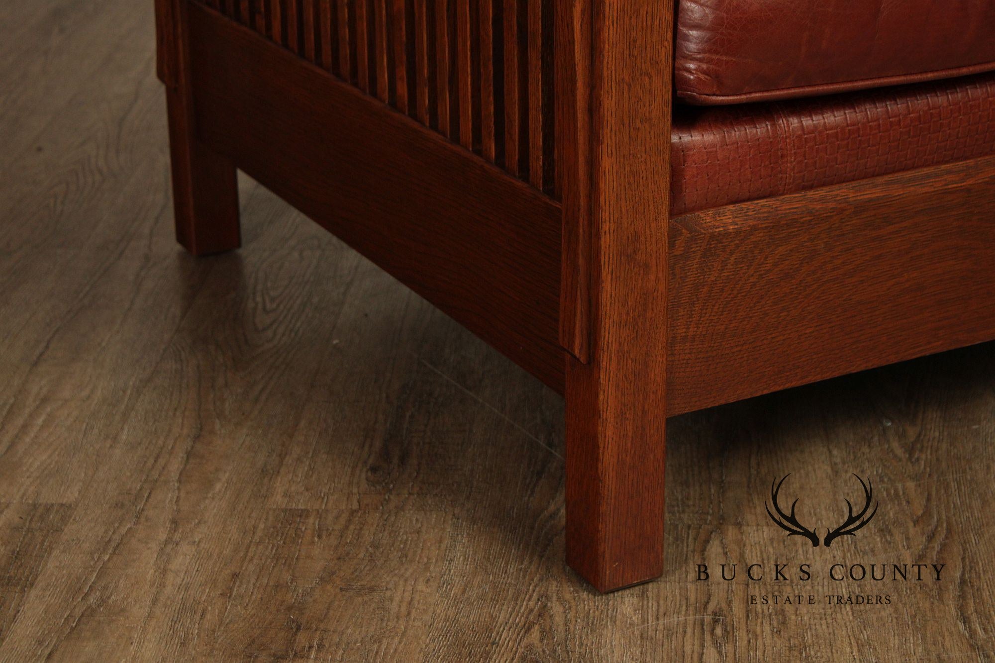 Stickley Mission Collection Oak 'Fayetteville' Leather Sofa