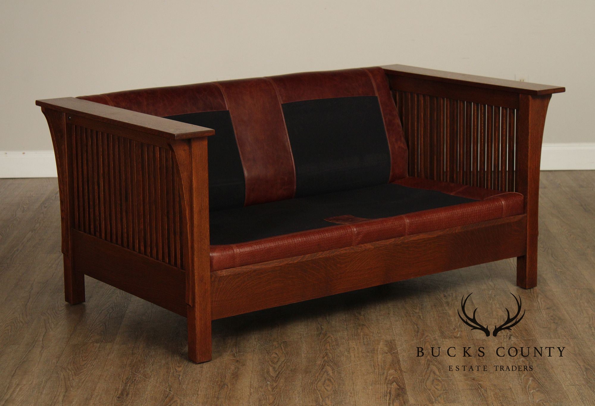 Stickley Mission Collection Oak 'Fayetteville' Leather Sofa