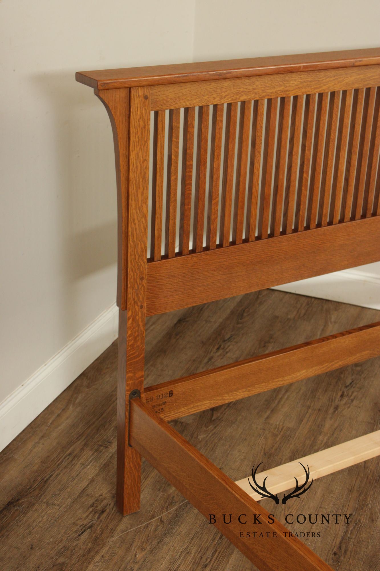 Stickley Mission Collection Oak Queen Spindle Bed