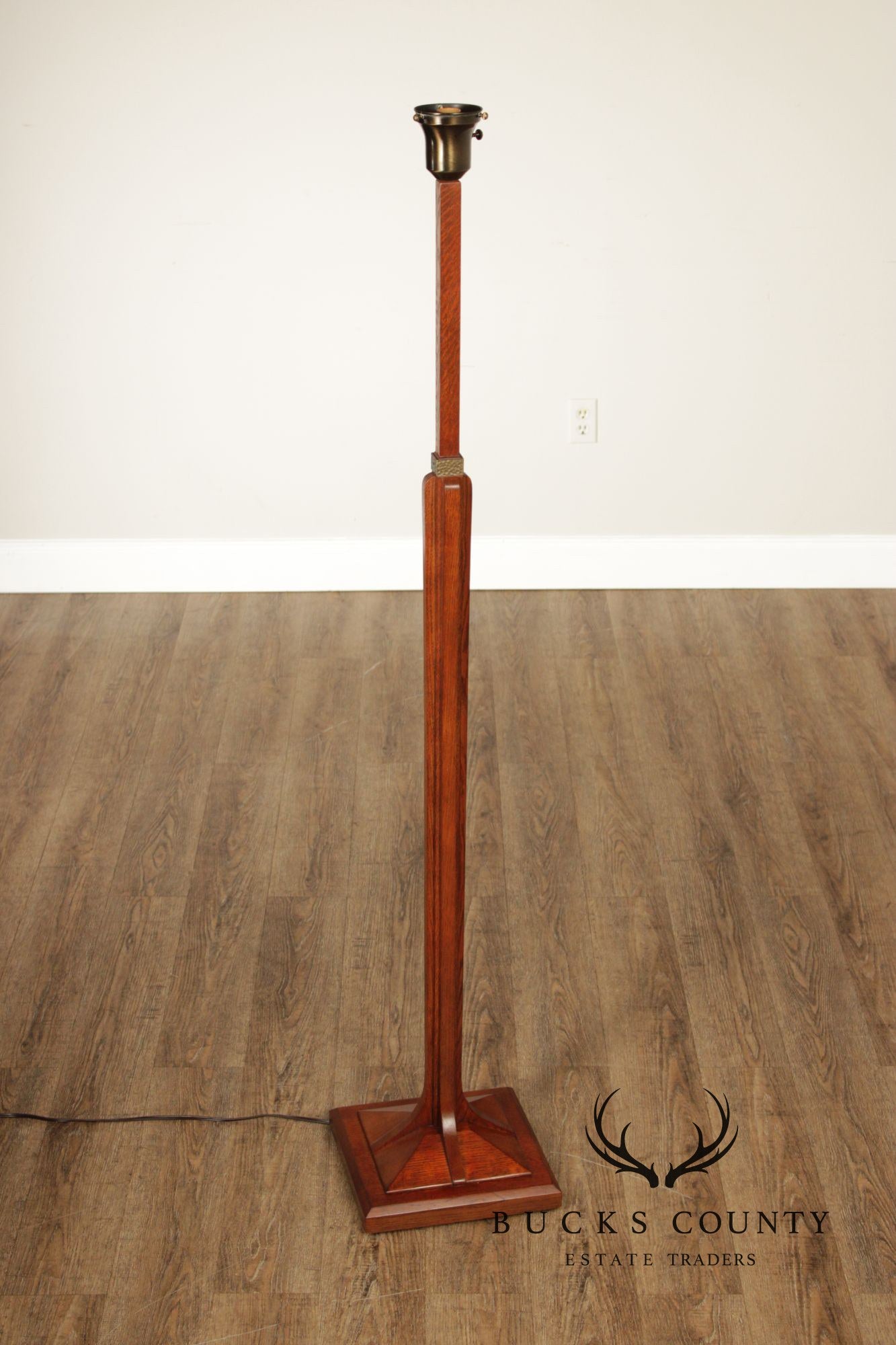 Stickley Mission Collection Oak Torchiere Floor Lamp With Art Glass Shade