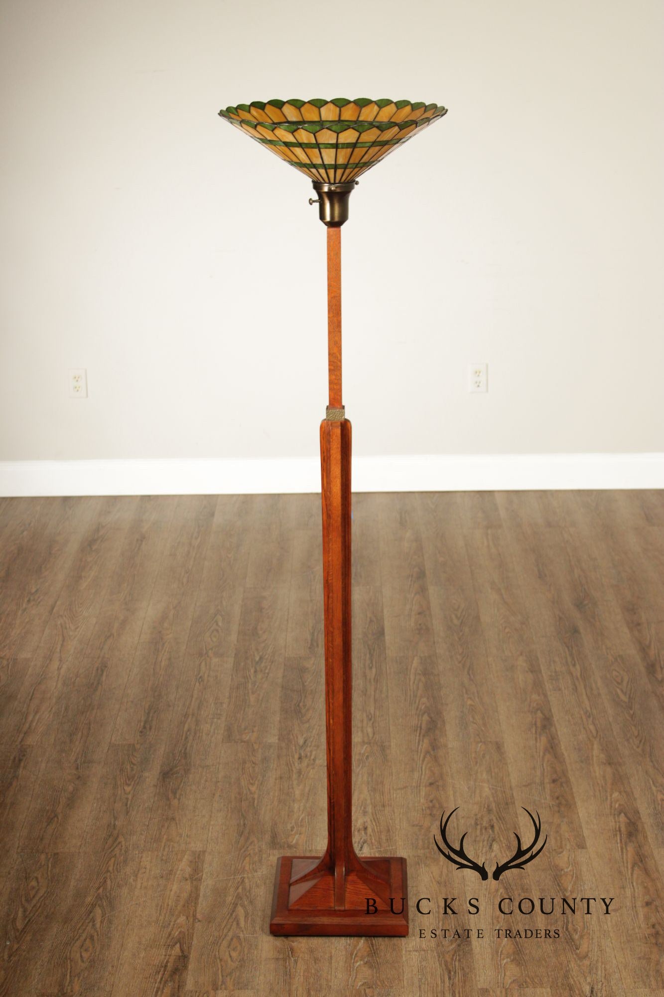 Stickley Mission Collection Oak Torchiere Floor Lamp With Art Glass Shade