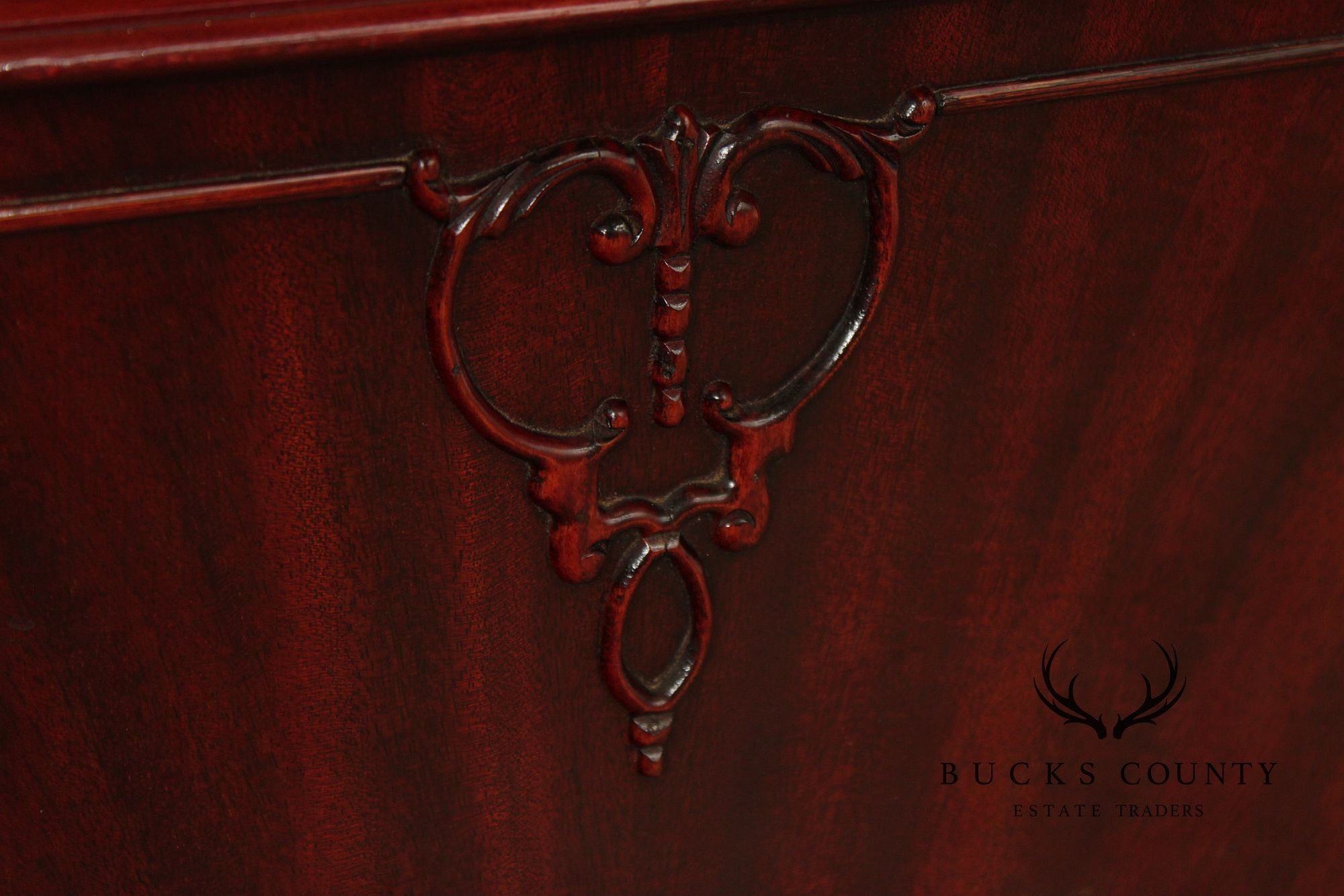 1940's French Louis XV Style Flame Mahogany Full Size Bed