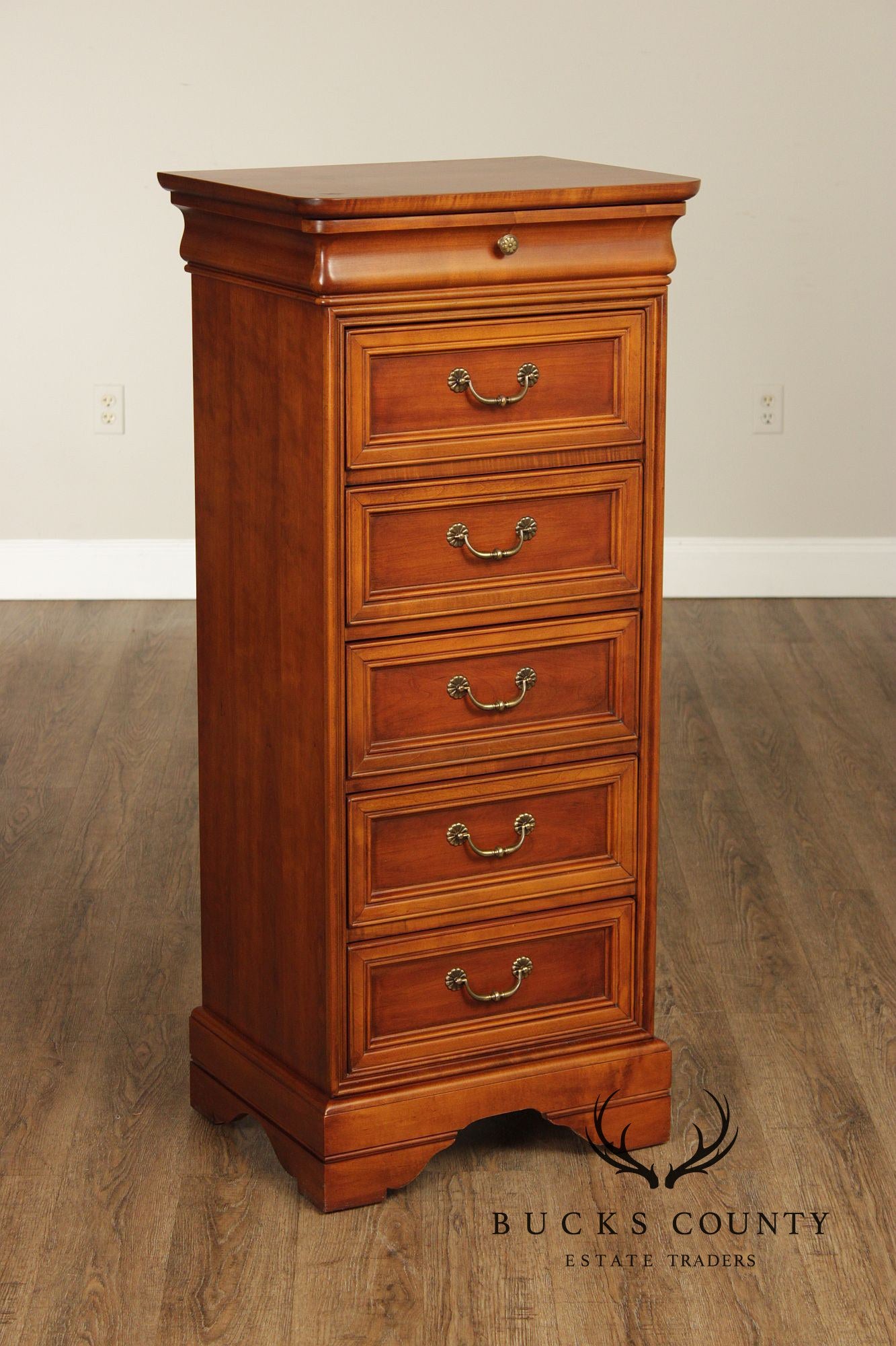 Lexington 'Chez Michelle' Cherry Lingerie Chest