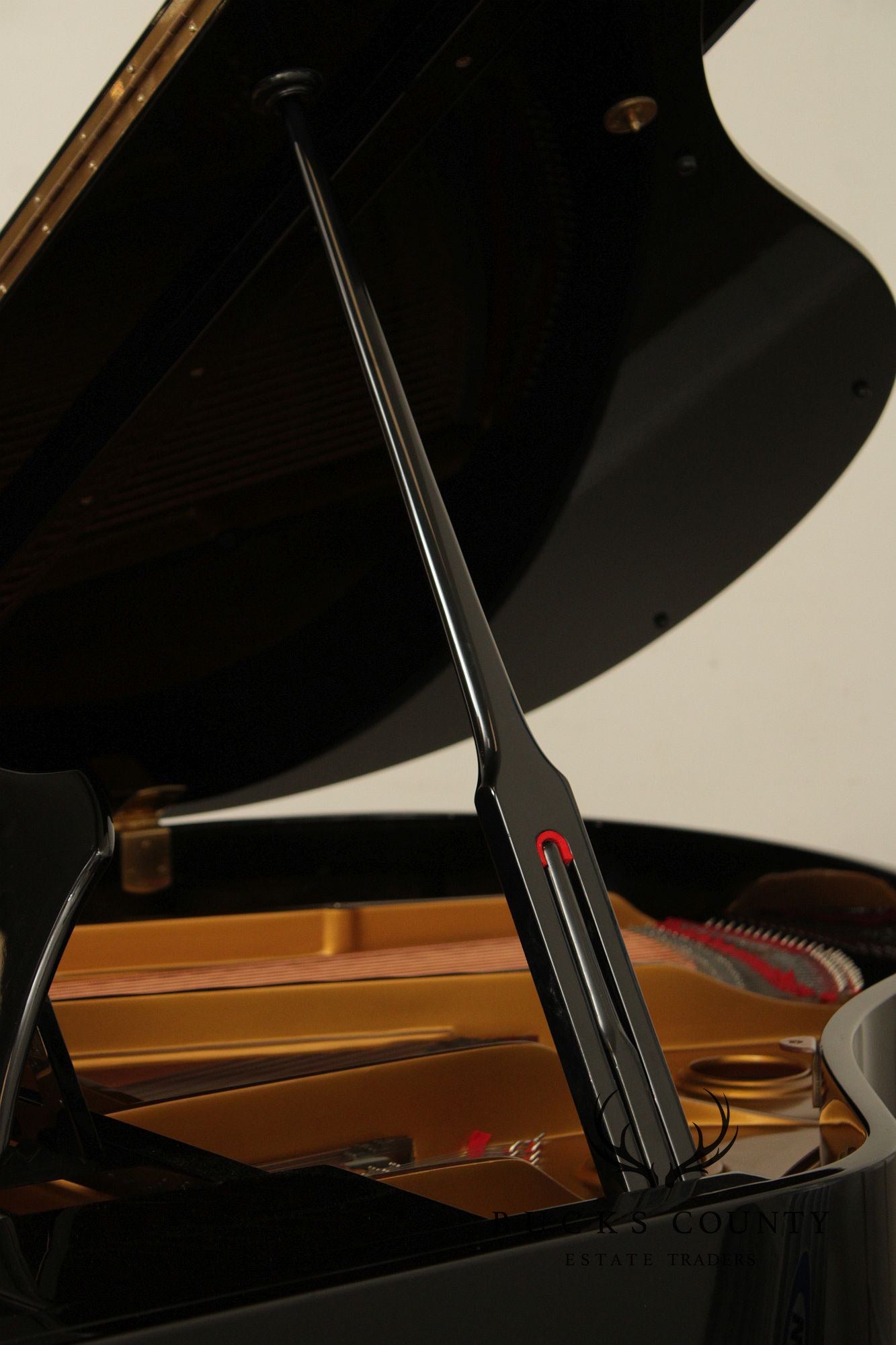 Young Chang G-150 Ebony Baby Grand Piano With Bench