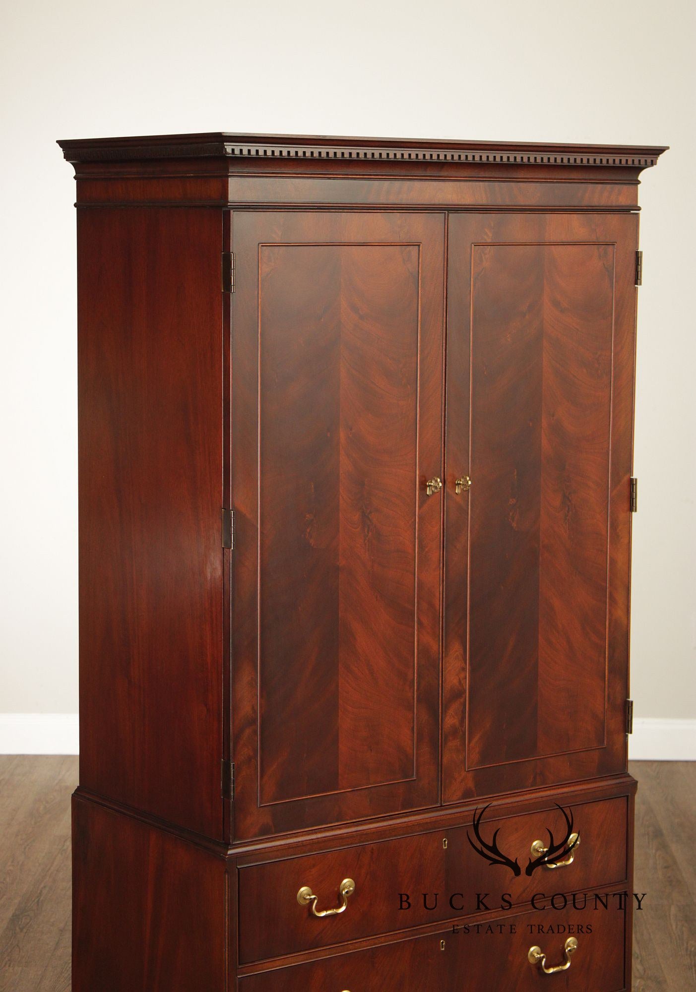 Hickory Chair Historical James River Plantation Mahogany Armoire