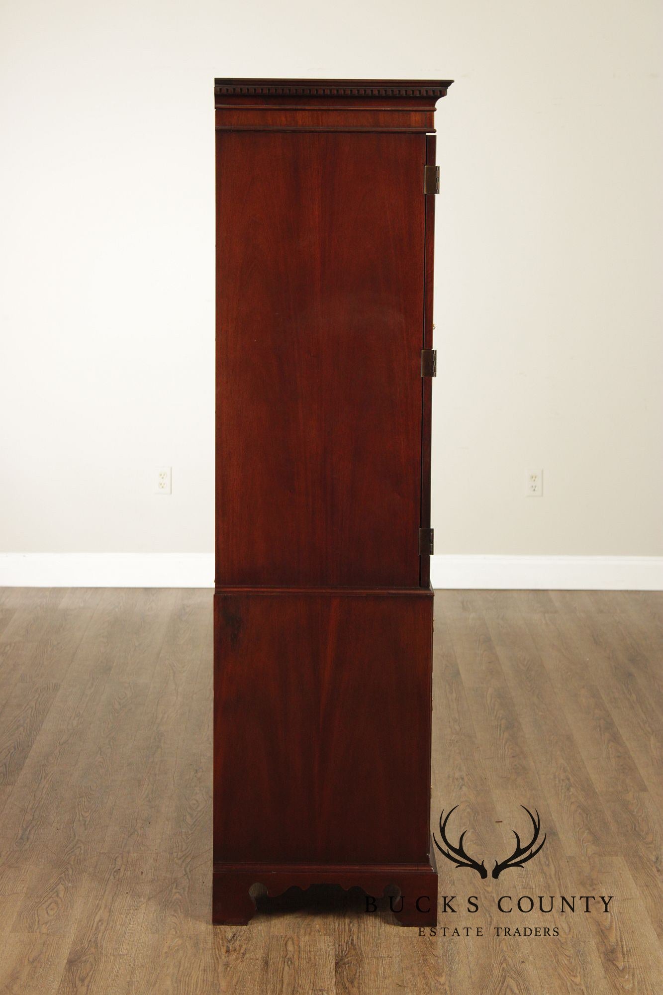 Hickory Chair Historical James River Plantation Mahogany Armoire