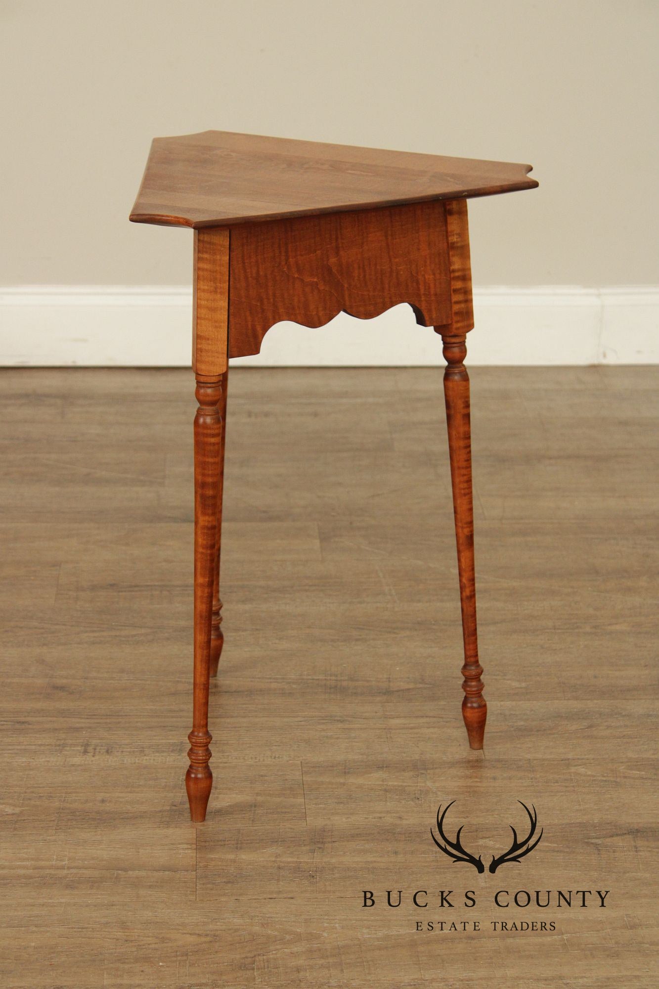 River Bend Ltd. Tiger Maple Corner Stand Table