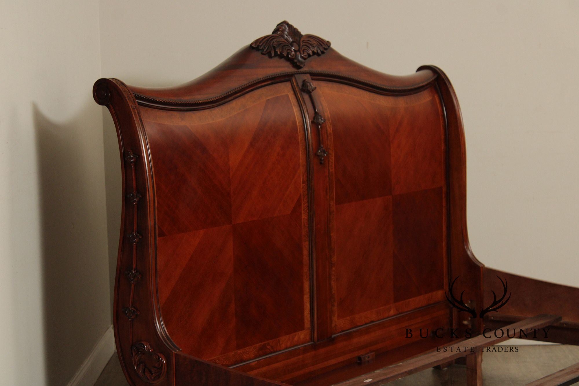 Lexington Mahogany King Sleigh Bed