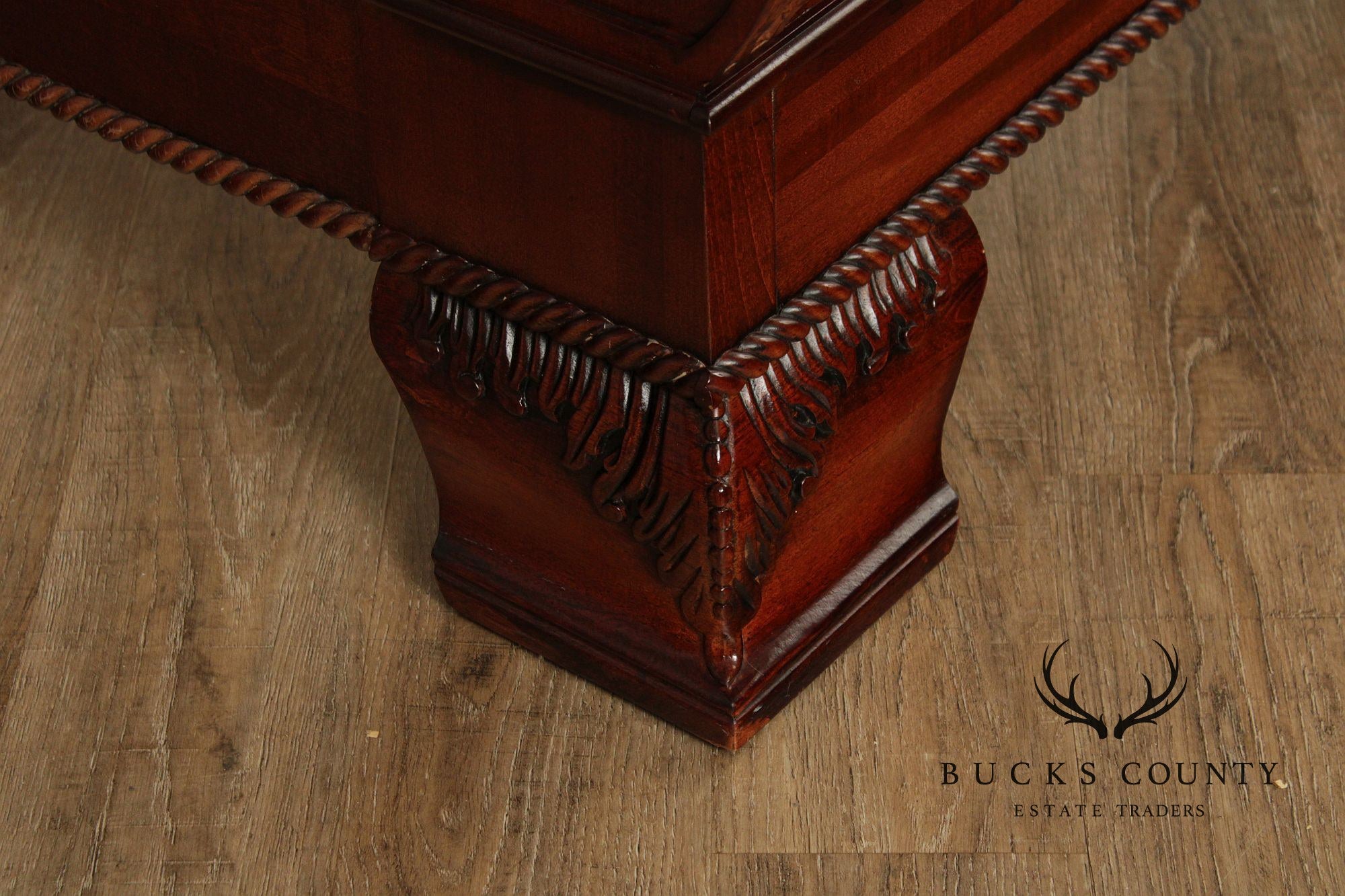 Lexington Mahogany King Sleigh Bed