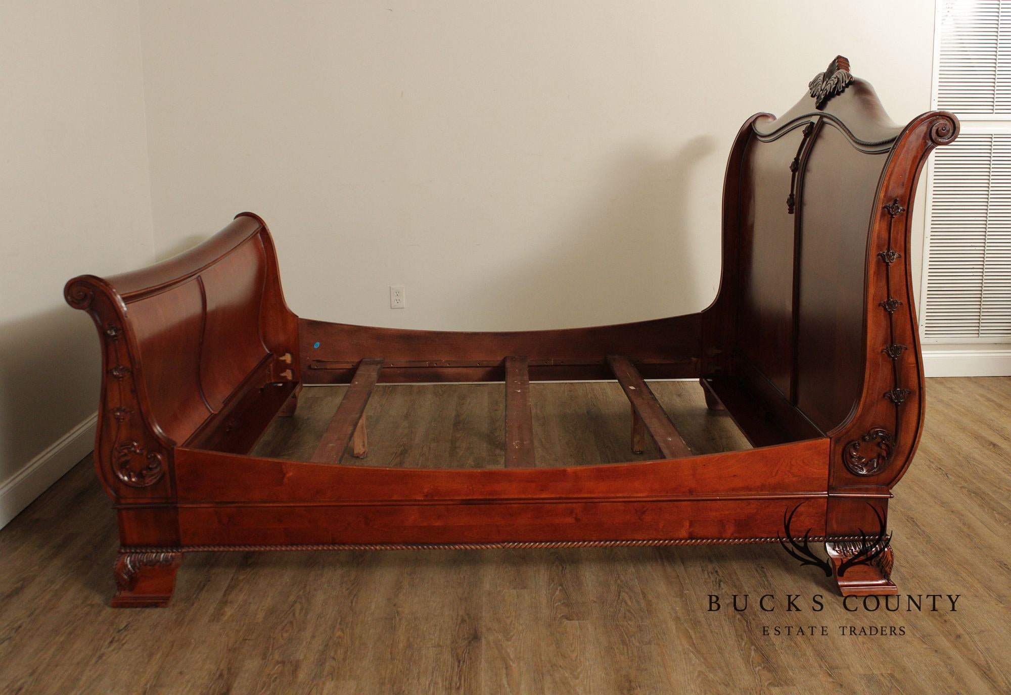 Lexington Mahogany King Sleigh Bed