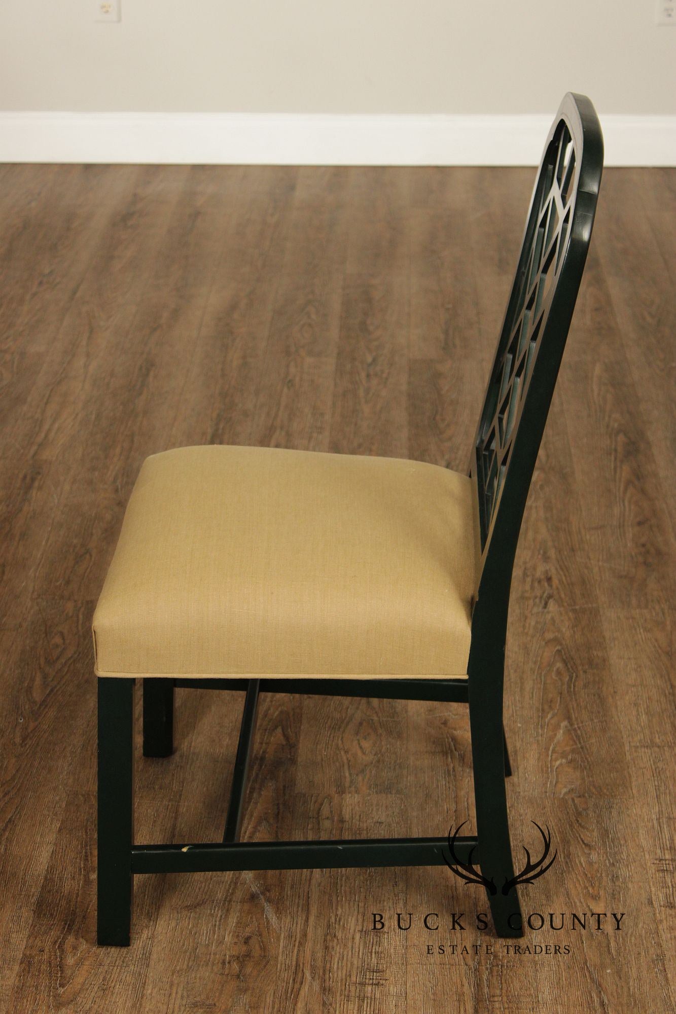 Chinese Chippendale Style Painted Lattice Back Set Of Six Dining Chairs