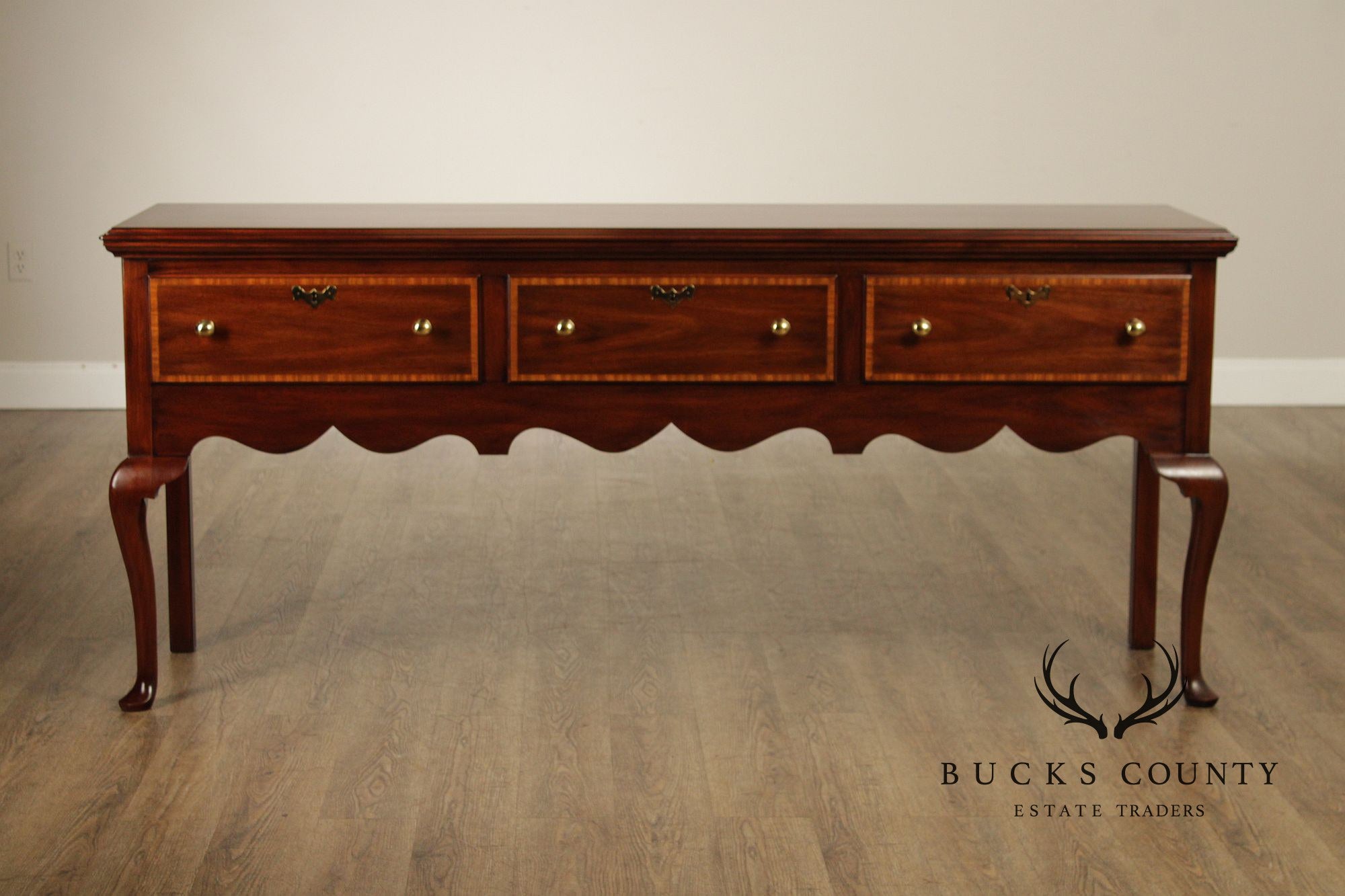 Henkel-Harris Jamestown Colony Mahogany Queen Anne Style Sideboard