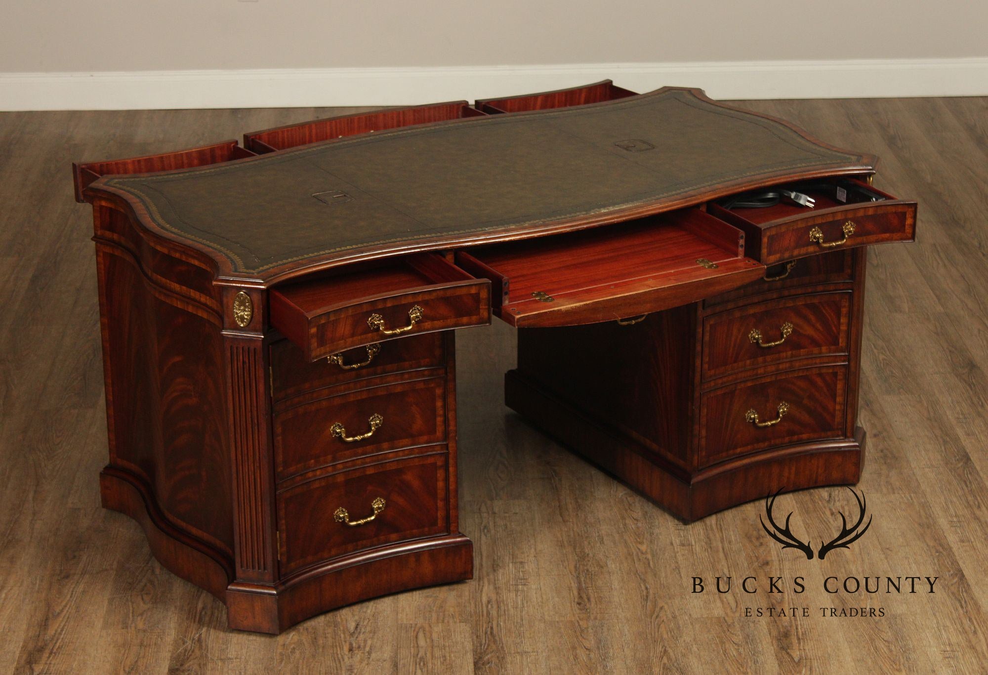Maitland Smith Georgian Style Leather Top Mahogany Executive Partners Desk